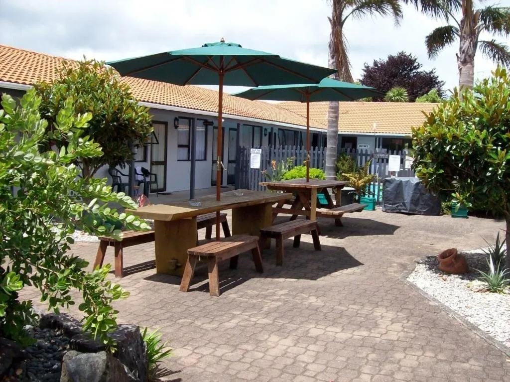 Facade/entrance in Cortez Motel