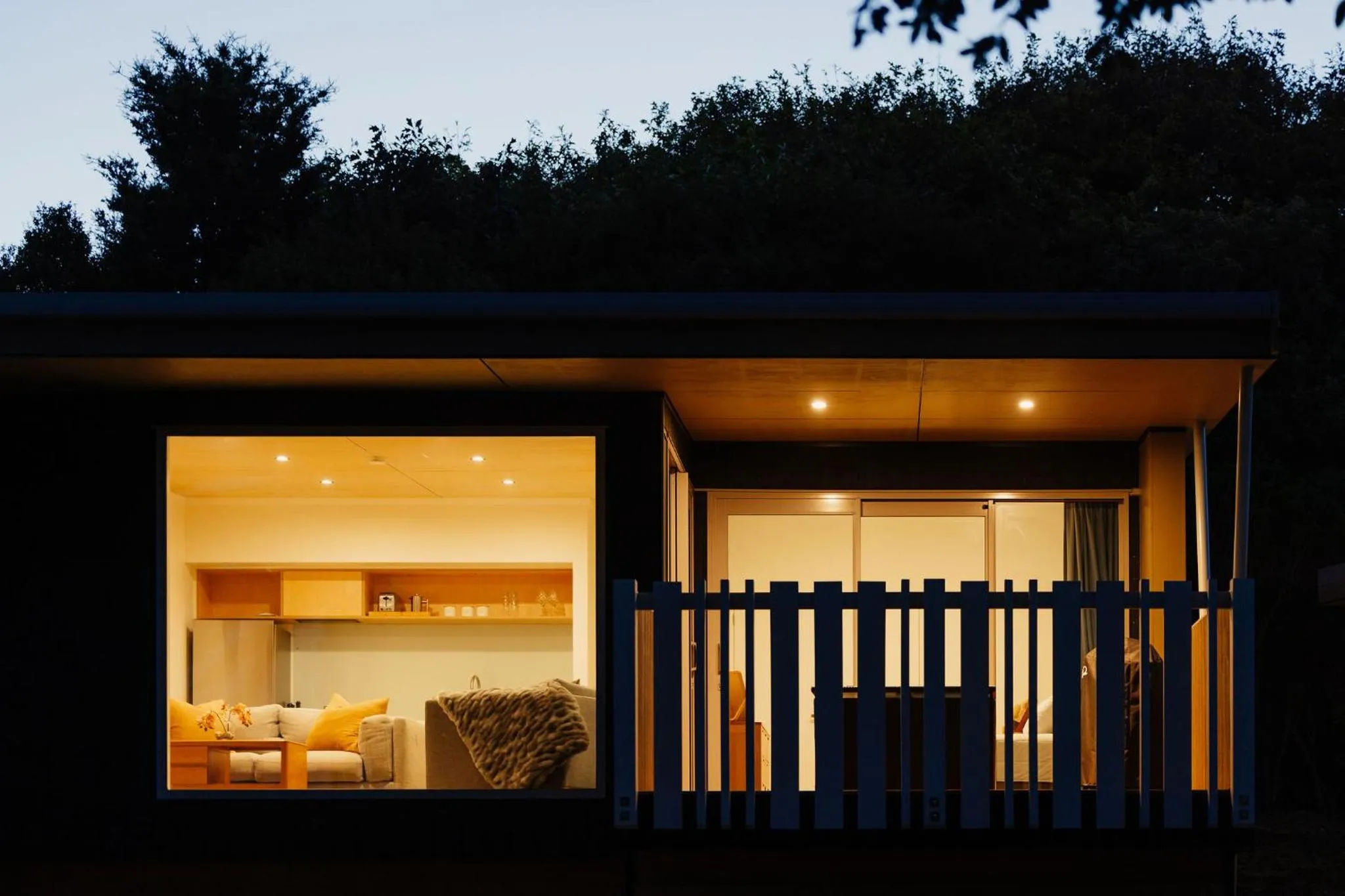 Property building in Golden Bay Holiday Park