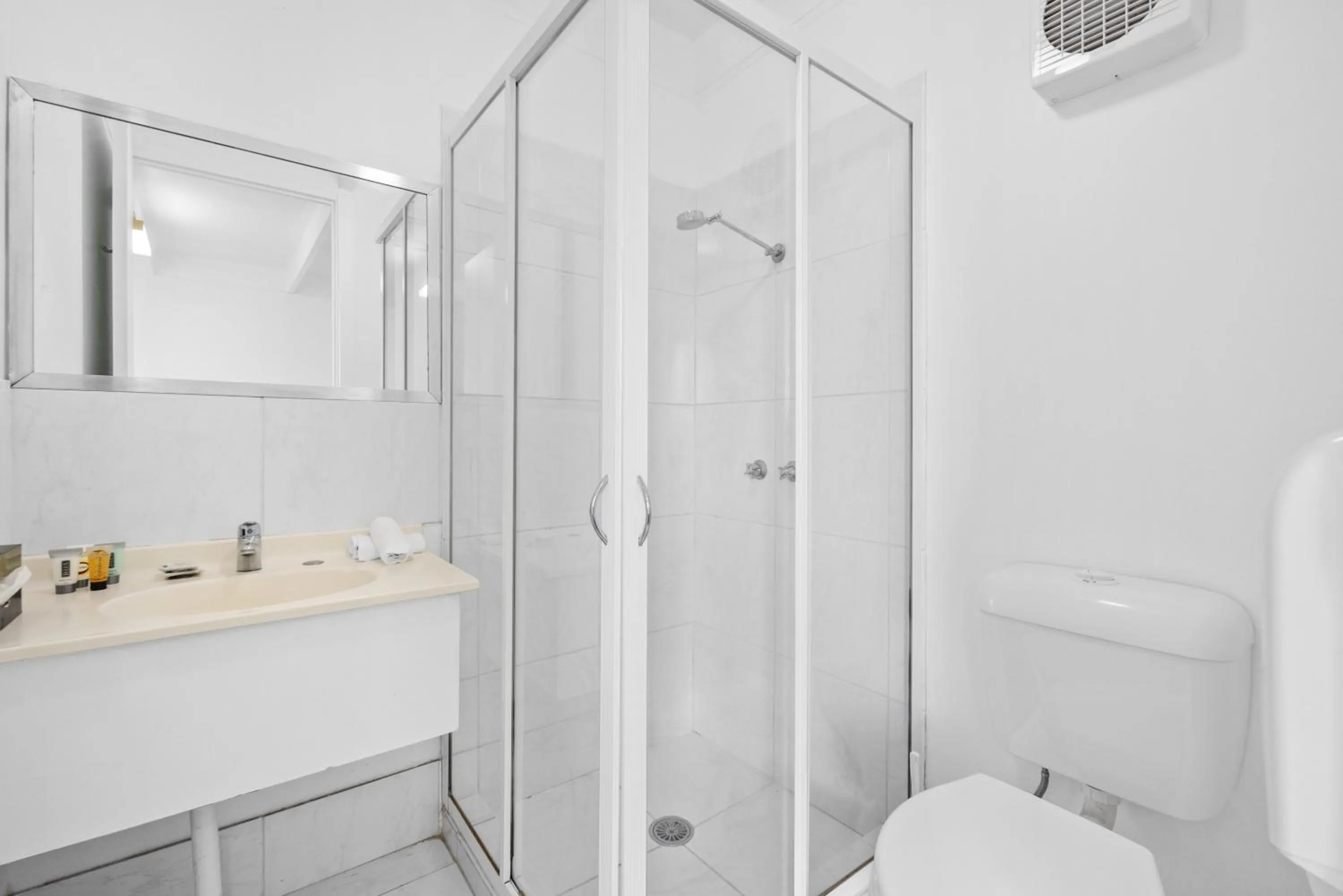 Shower in Sundown Villas