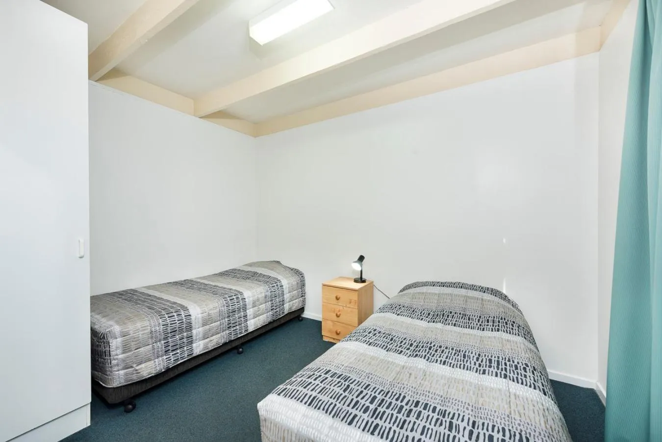 Photo of the whole room, Bed in Sundown Villas