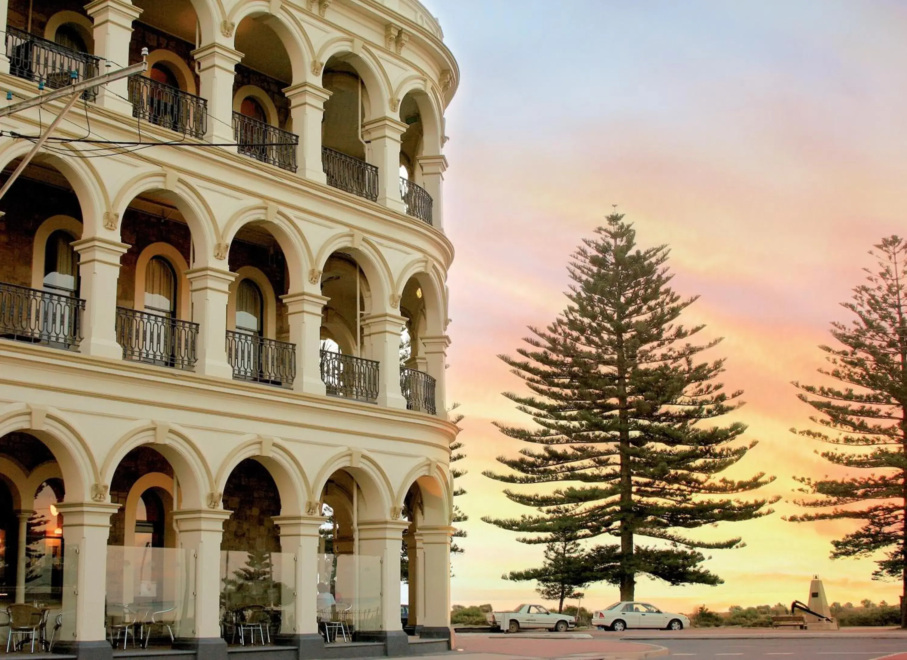 Motel Family Room in Largs Pier Hotel Motel Family Room in Largs Pier Hotel