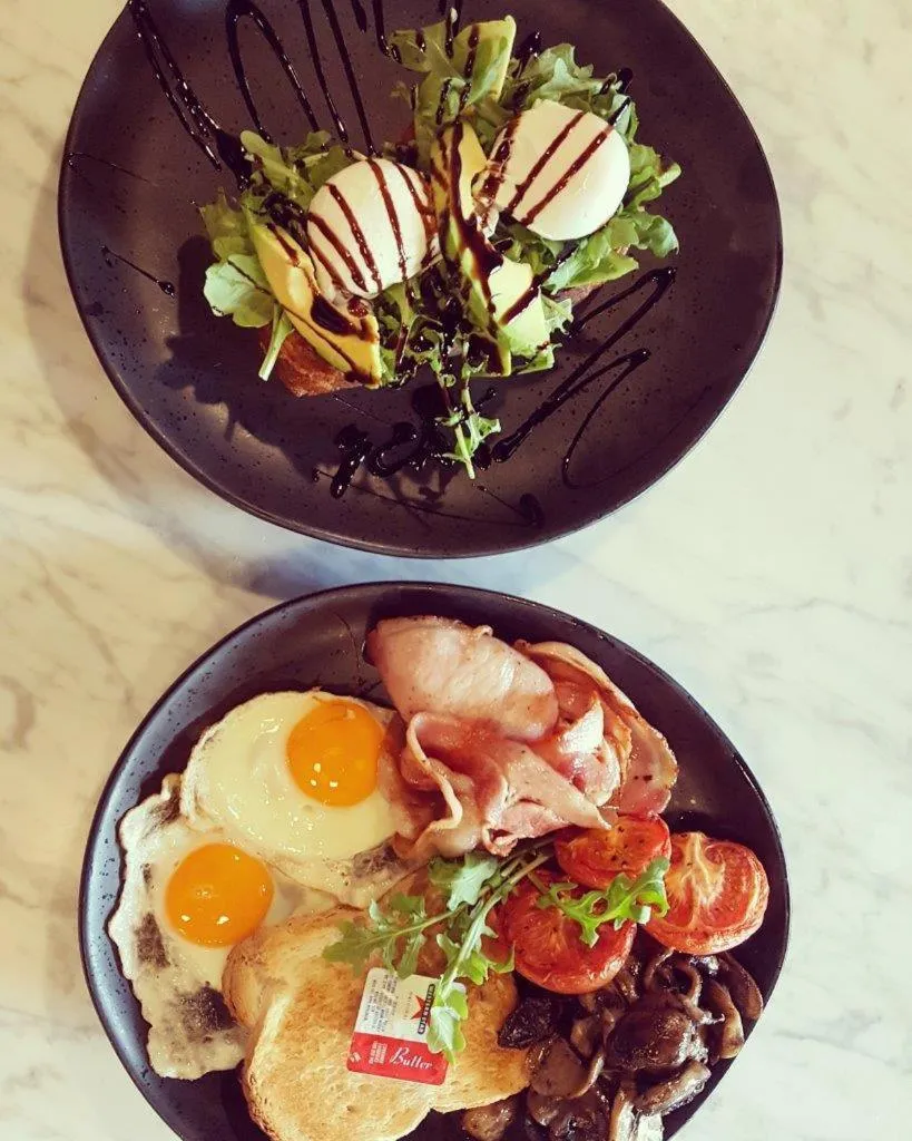 Breakfast in Largs Pier Hotel