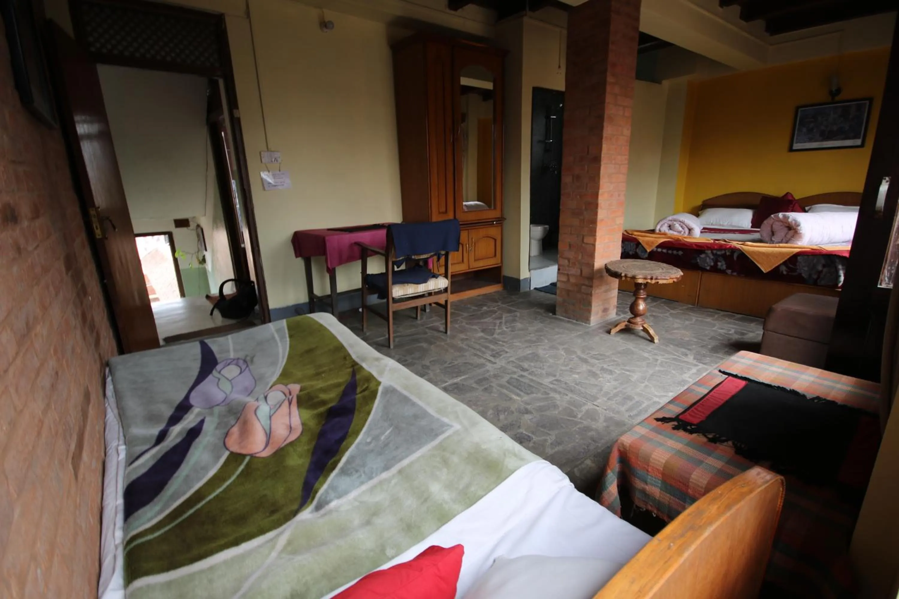 Bed in Golden Gate Guest House