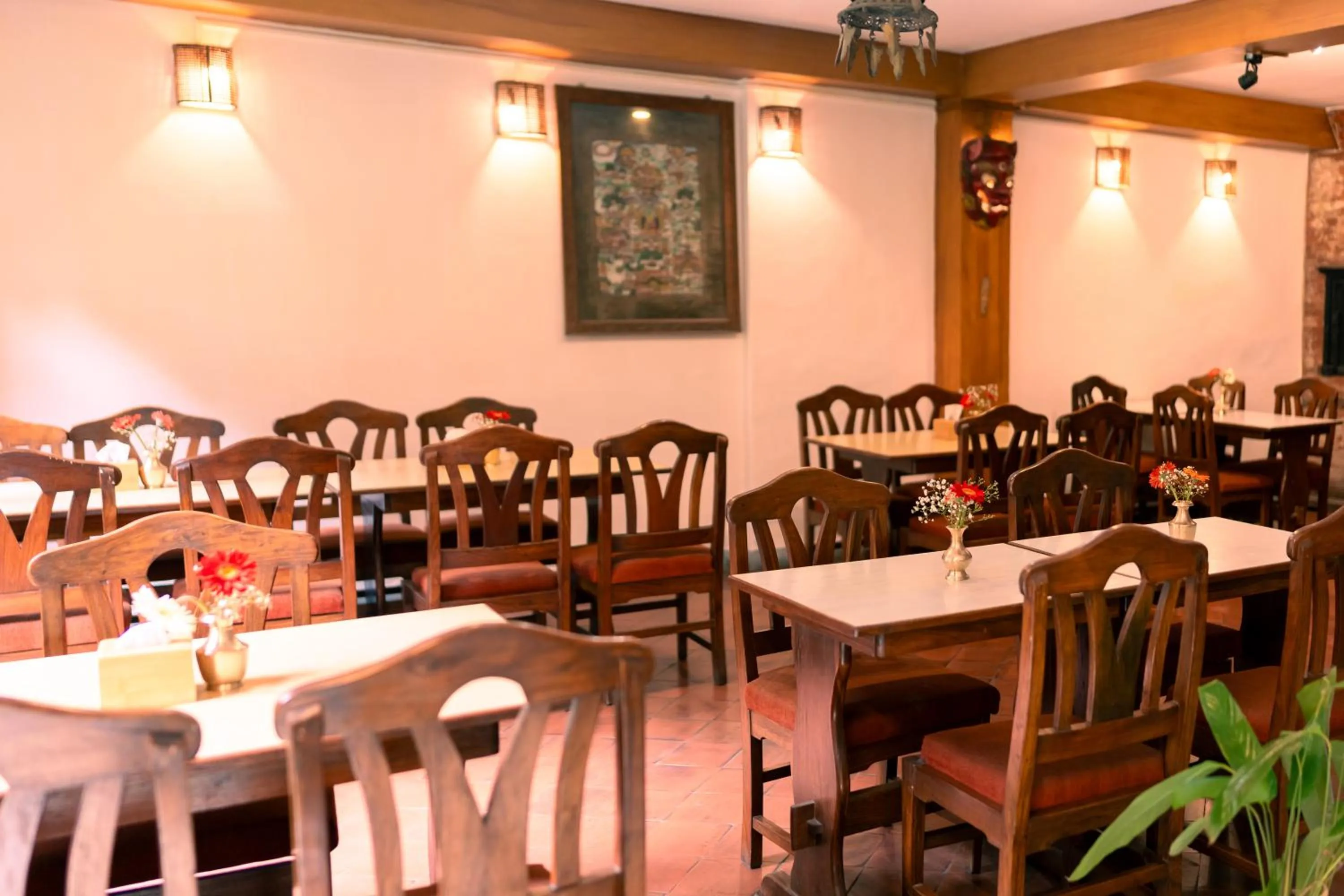 Restaurant/places to eat in Golden Gate Guest House