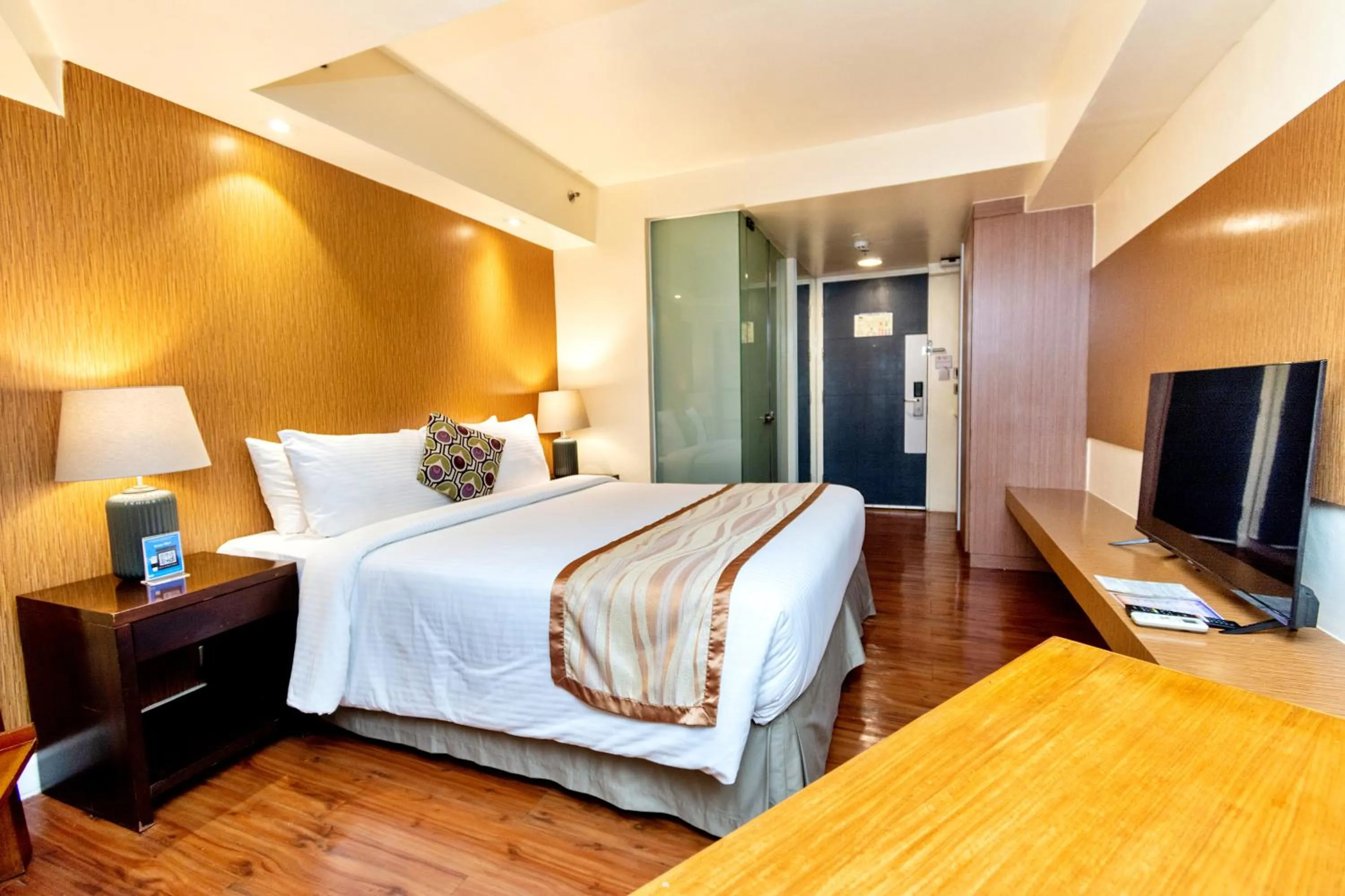 Bedroom, Bed in Ferra Premier by JG