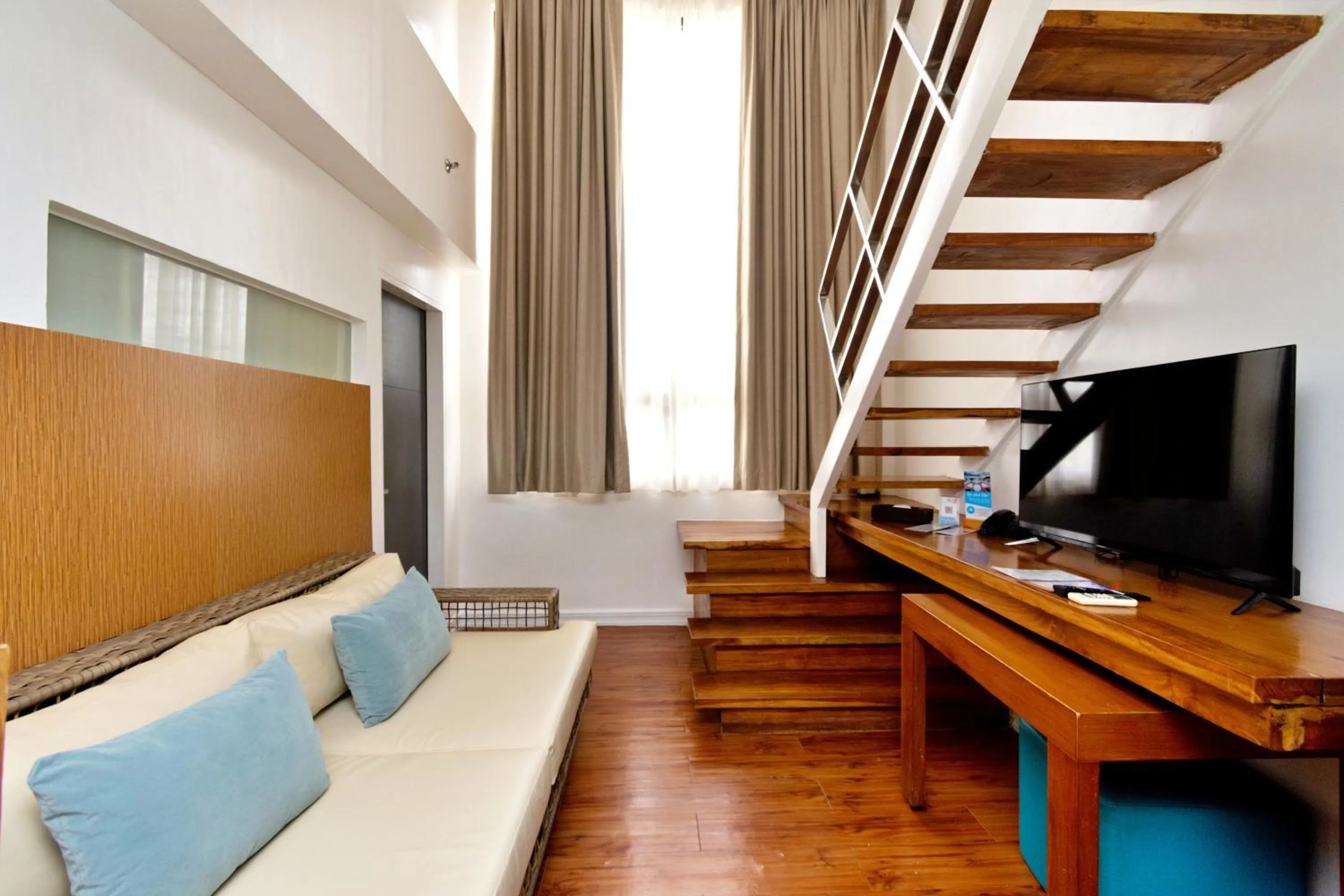 Living room in Ferra Premier by JG