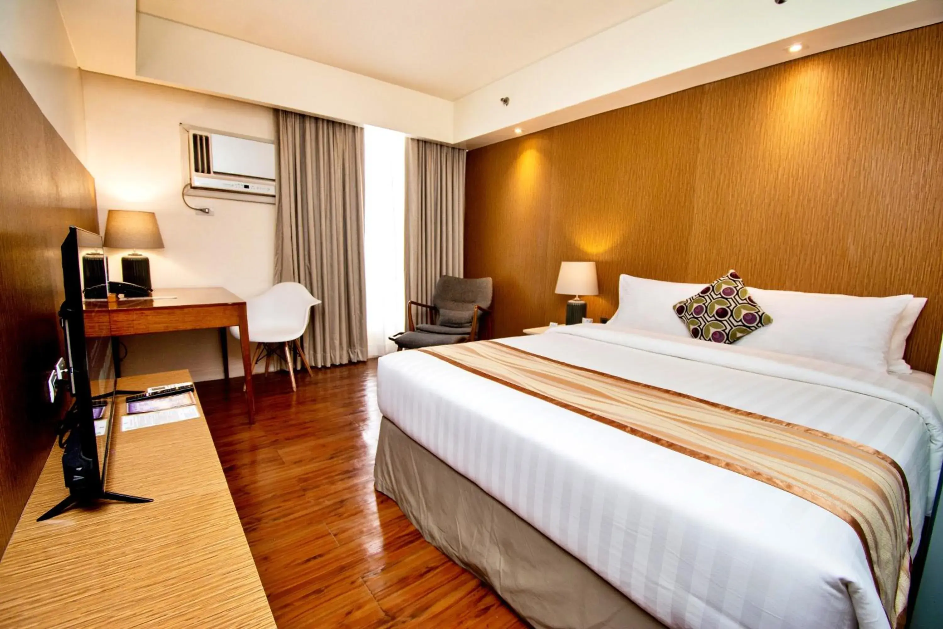 Bedroom, Bed in Ferra Premier by JG Bedroom, Bed in Ferra Premier by JG