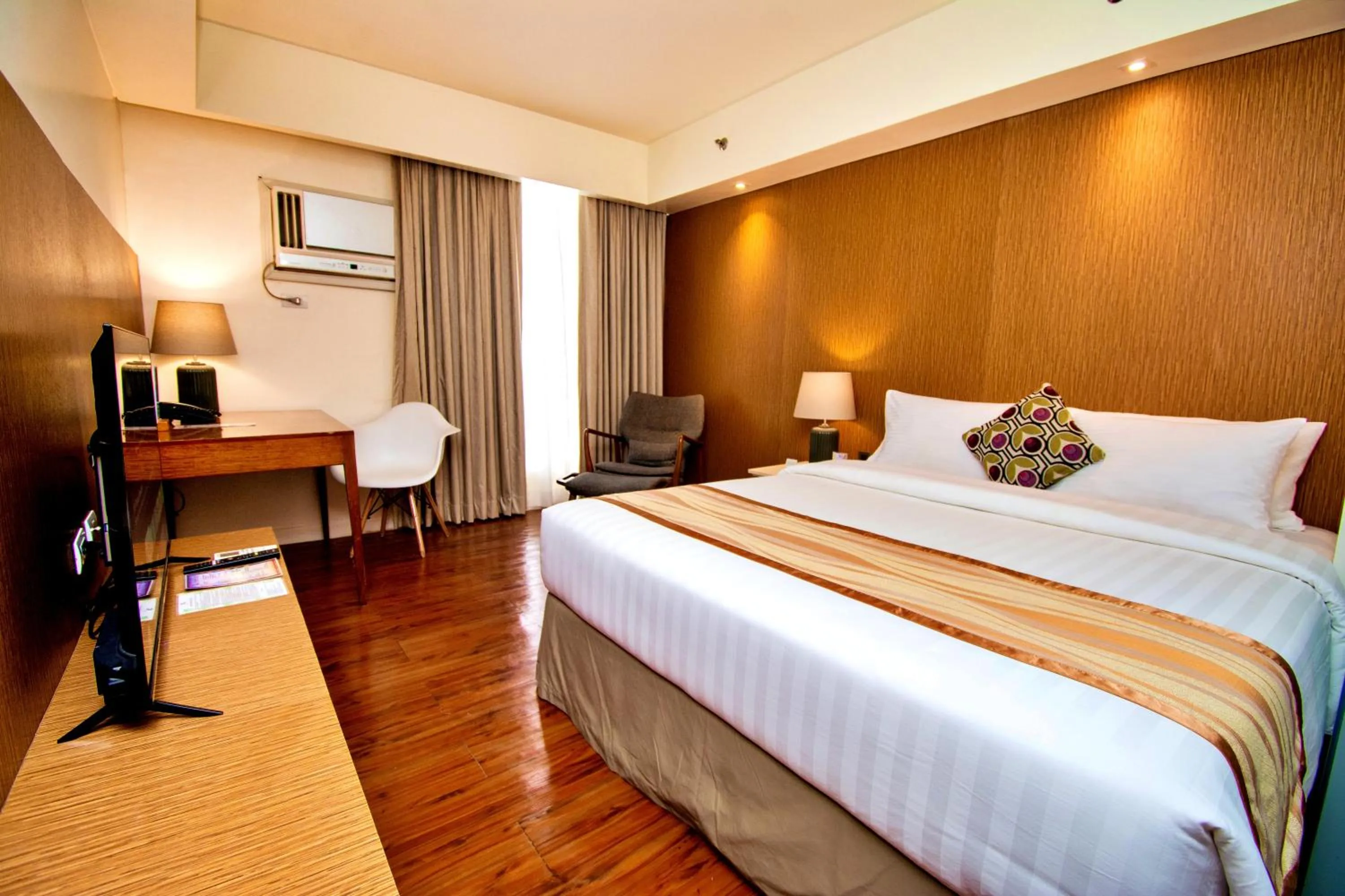 Bedroom, Bed in Ferra Premier by JG