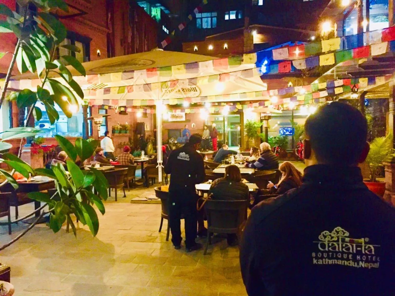 Restaurant/places to eat in Dalai-La Boutique Hotel