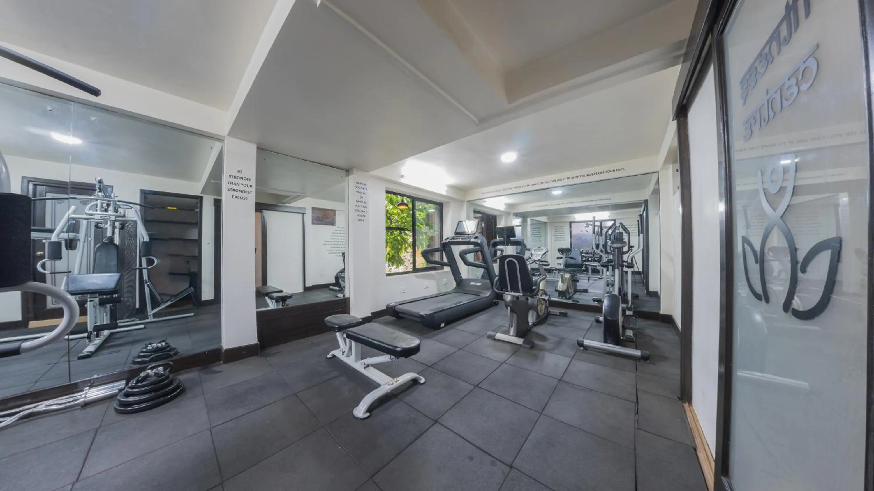 Fitness centre/facilities in Dalai-La Boutique Hotel