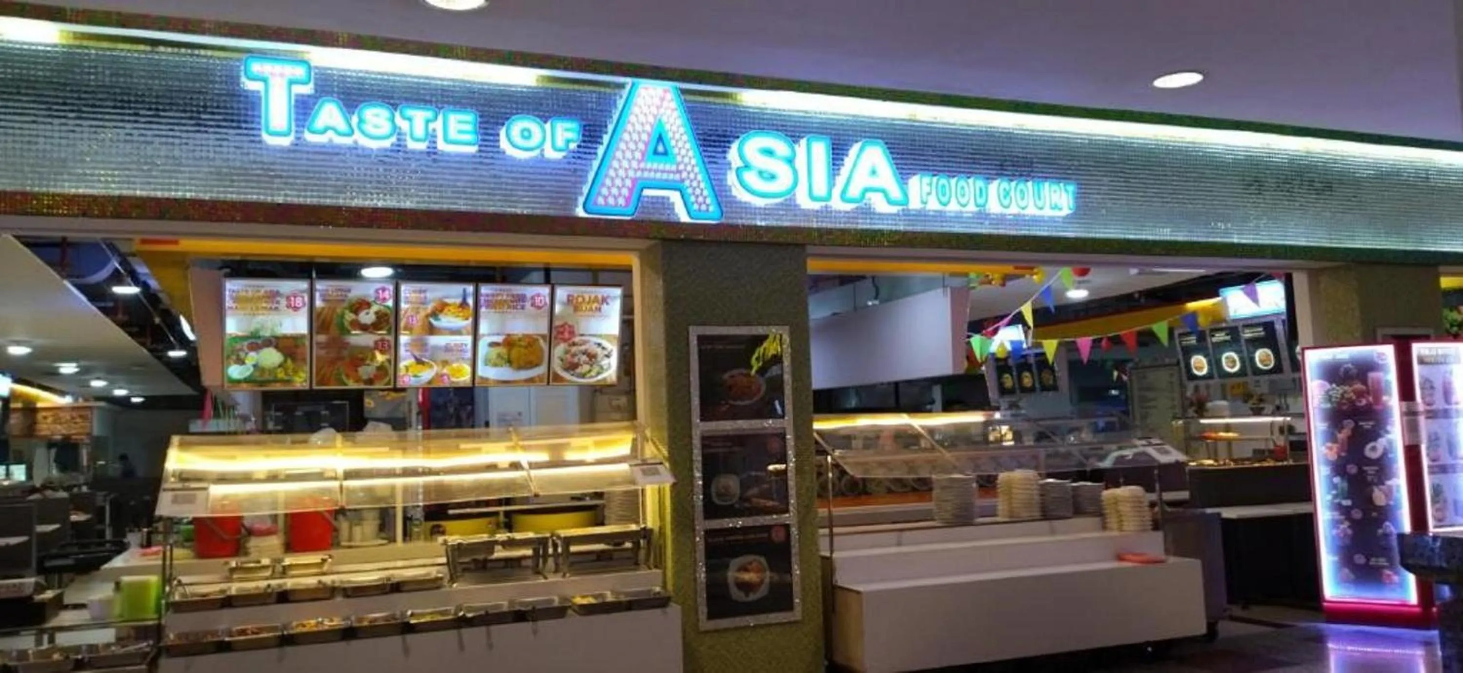 Food and drinks in Kl urban suite times Square