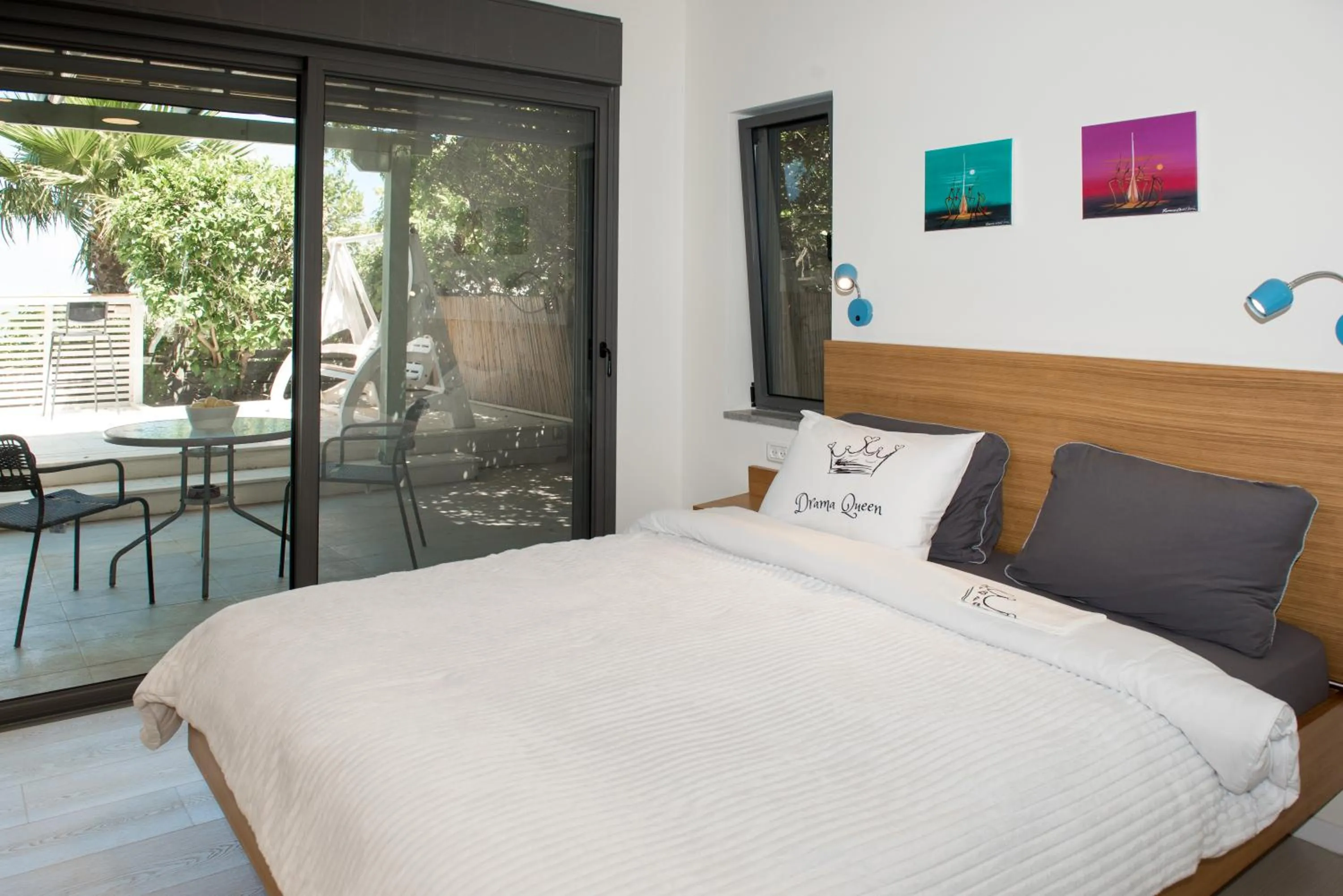 Wallenberg Oasis Apartments Haifa