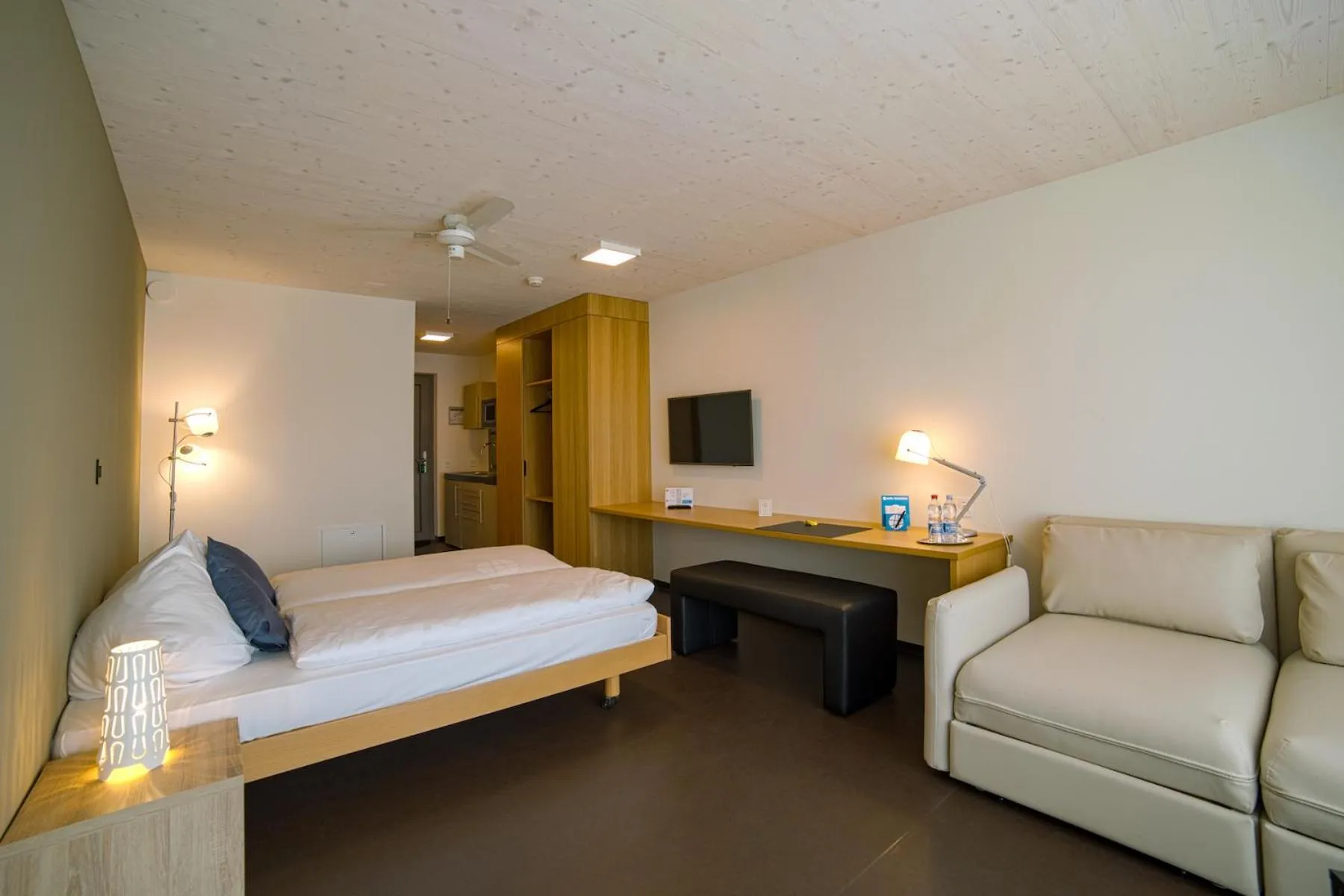 Bed in Hotel Frauenfeld