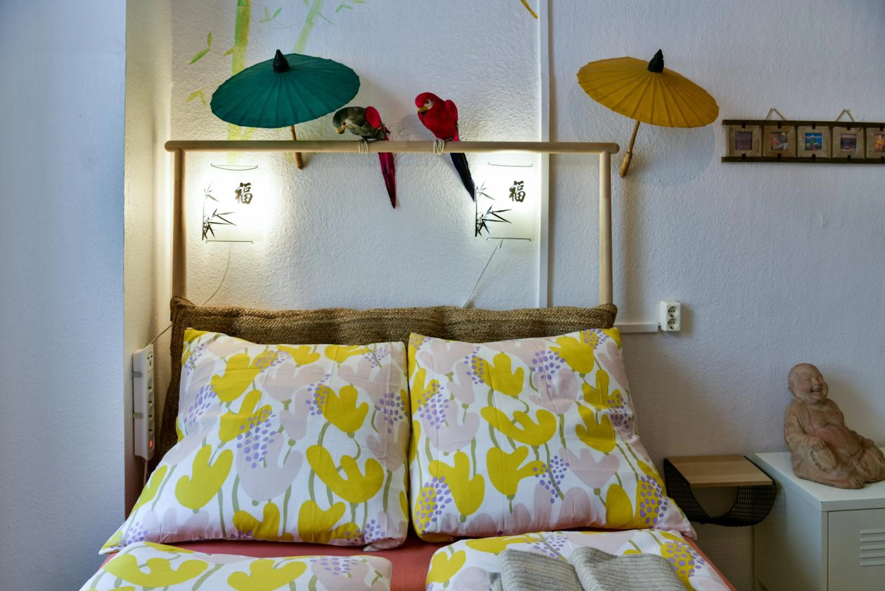 Photo of the whole room, Bed in Kiez Hostel Berlin