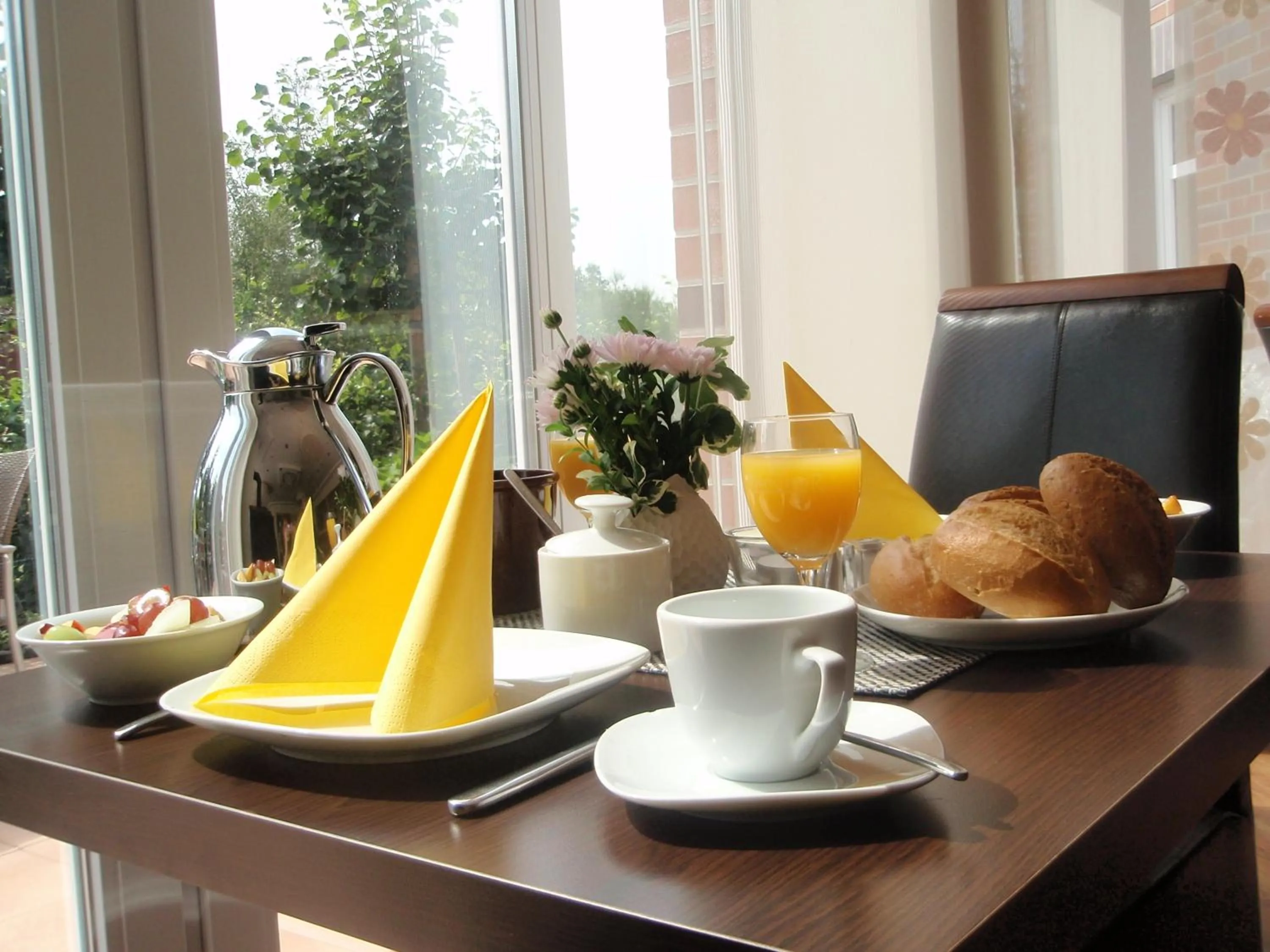 Restaurant/places to eat in Hotel am Fischerhafen