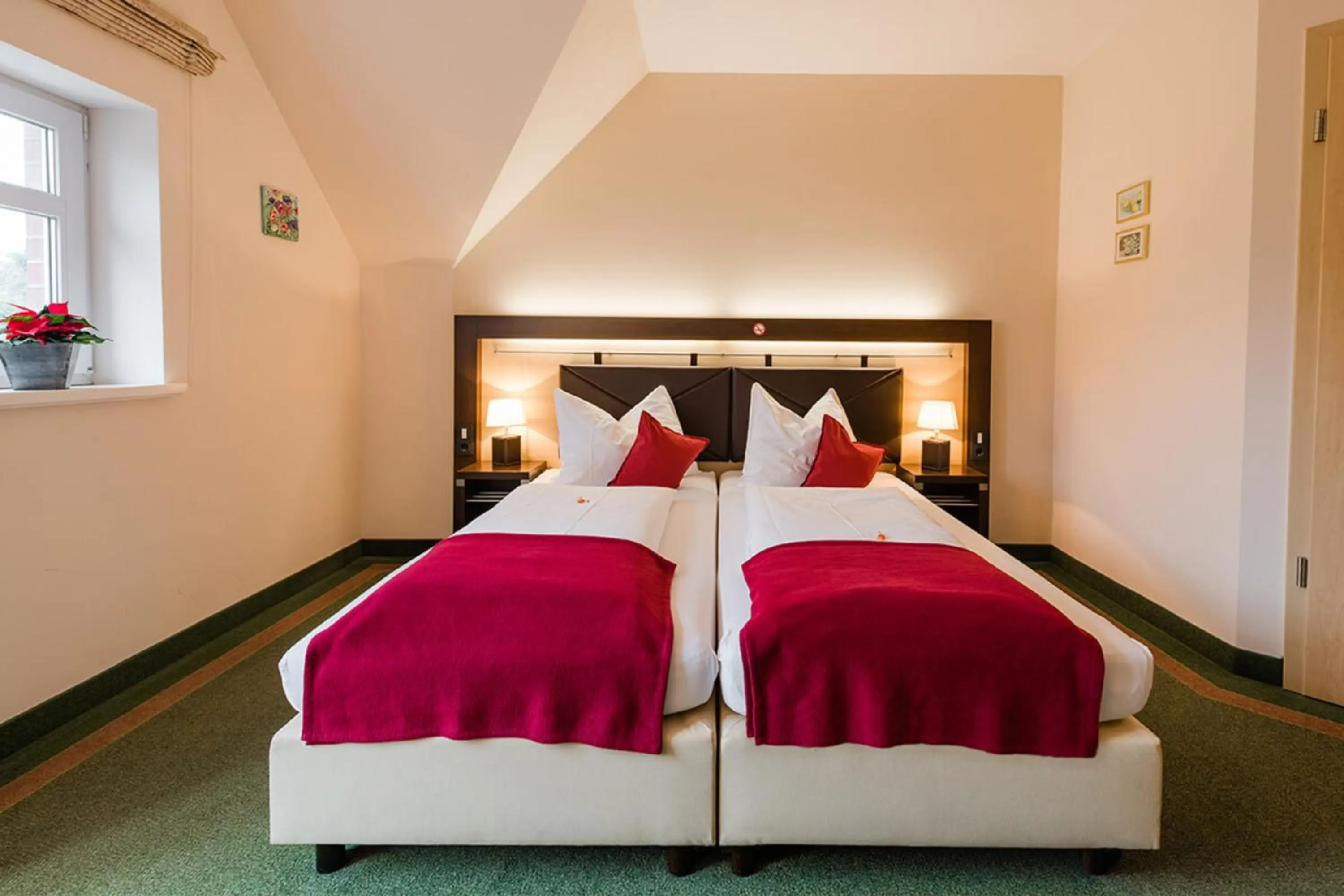 Bed in Hotel am Fischerhafen