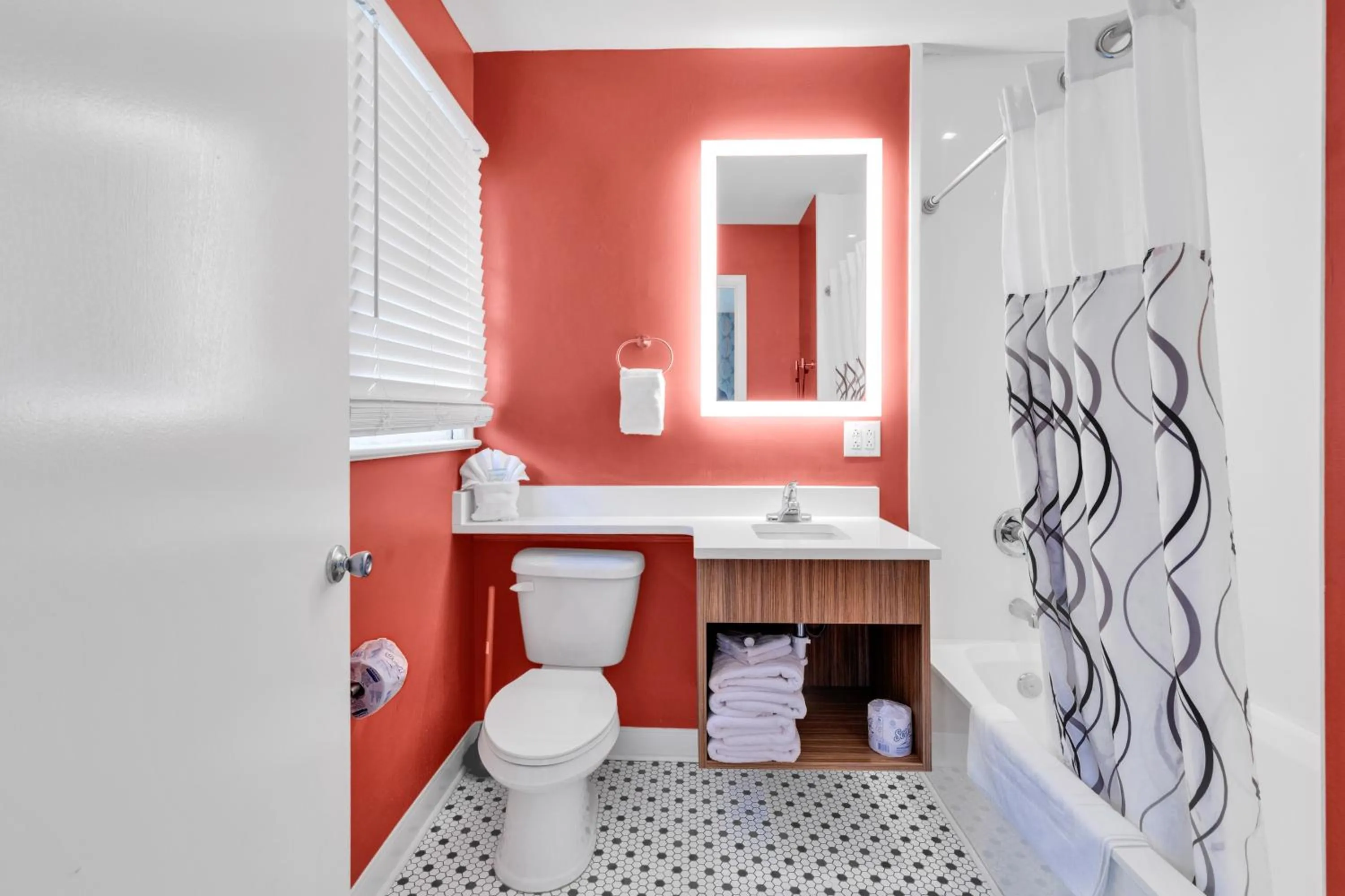 Shower in Holiday Shores Myrtle Beach