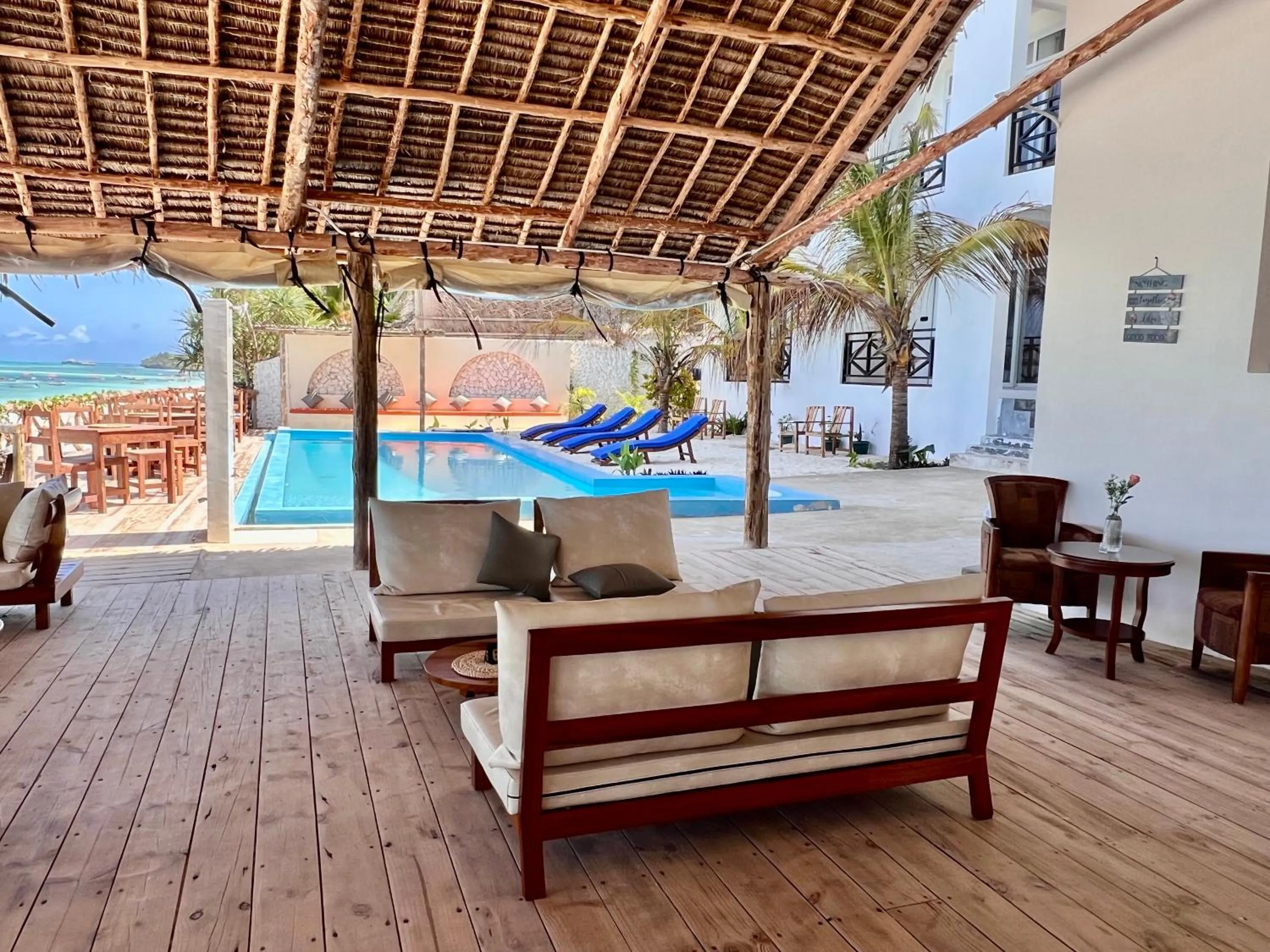 Restaurant/places to eat in Mia Boutique Hotel