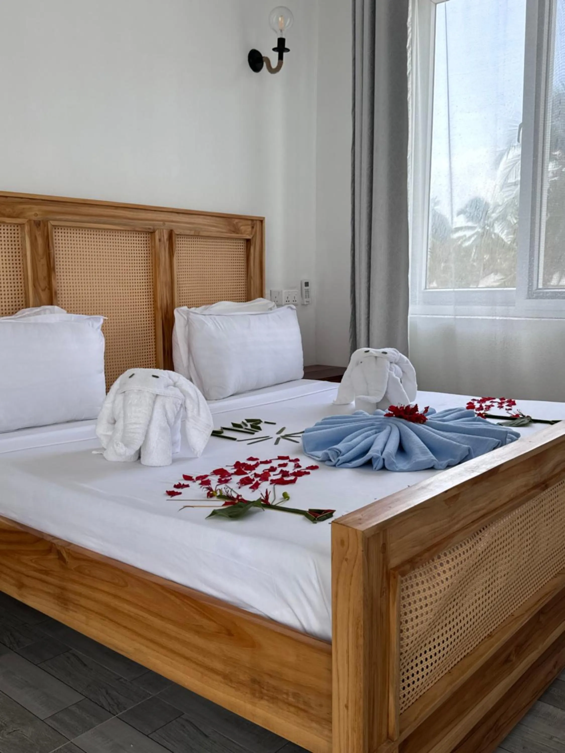 Bedroom, Bed in Mia Boutique Hotel