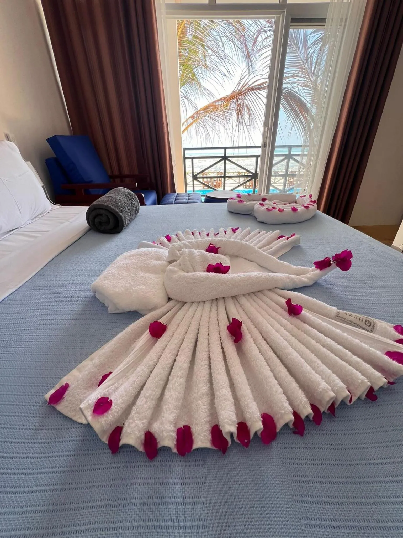 Garden view, Bed in Mia Boutique Hotel