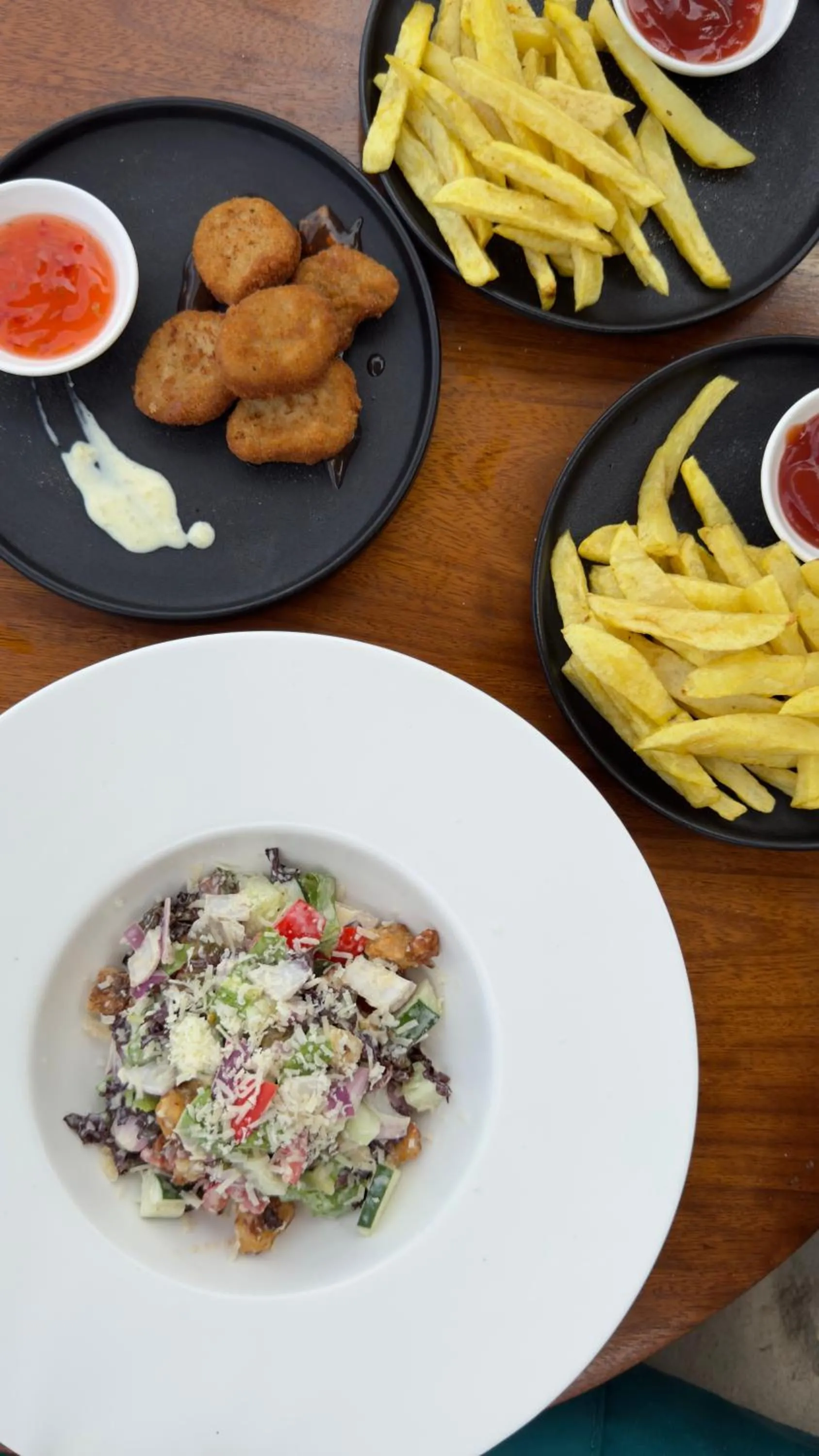 Restaurant/places to eat in Mia Boutique Hotel