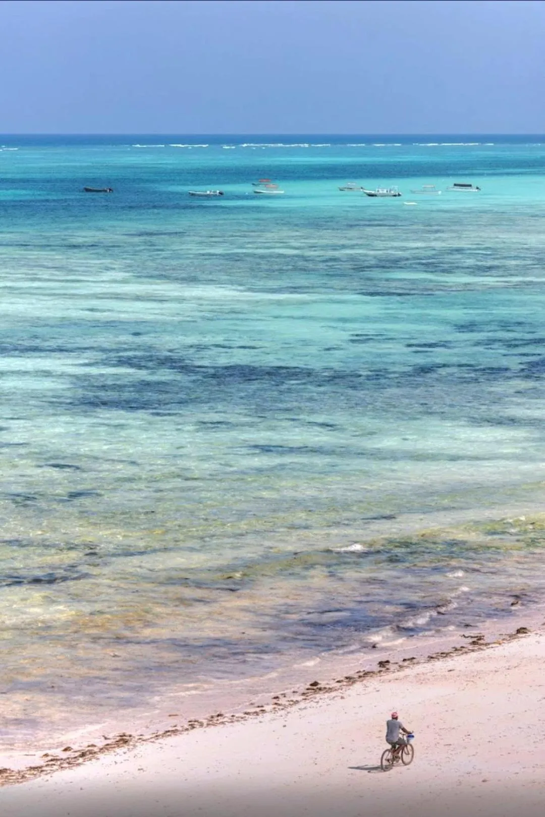 Beach in Mia Boutique Hotel