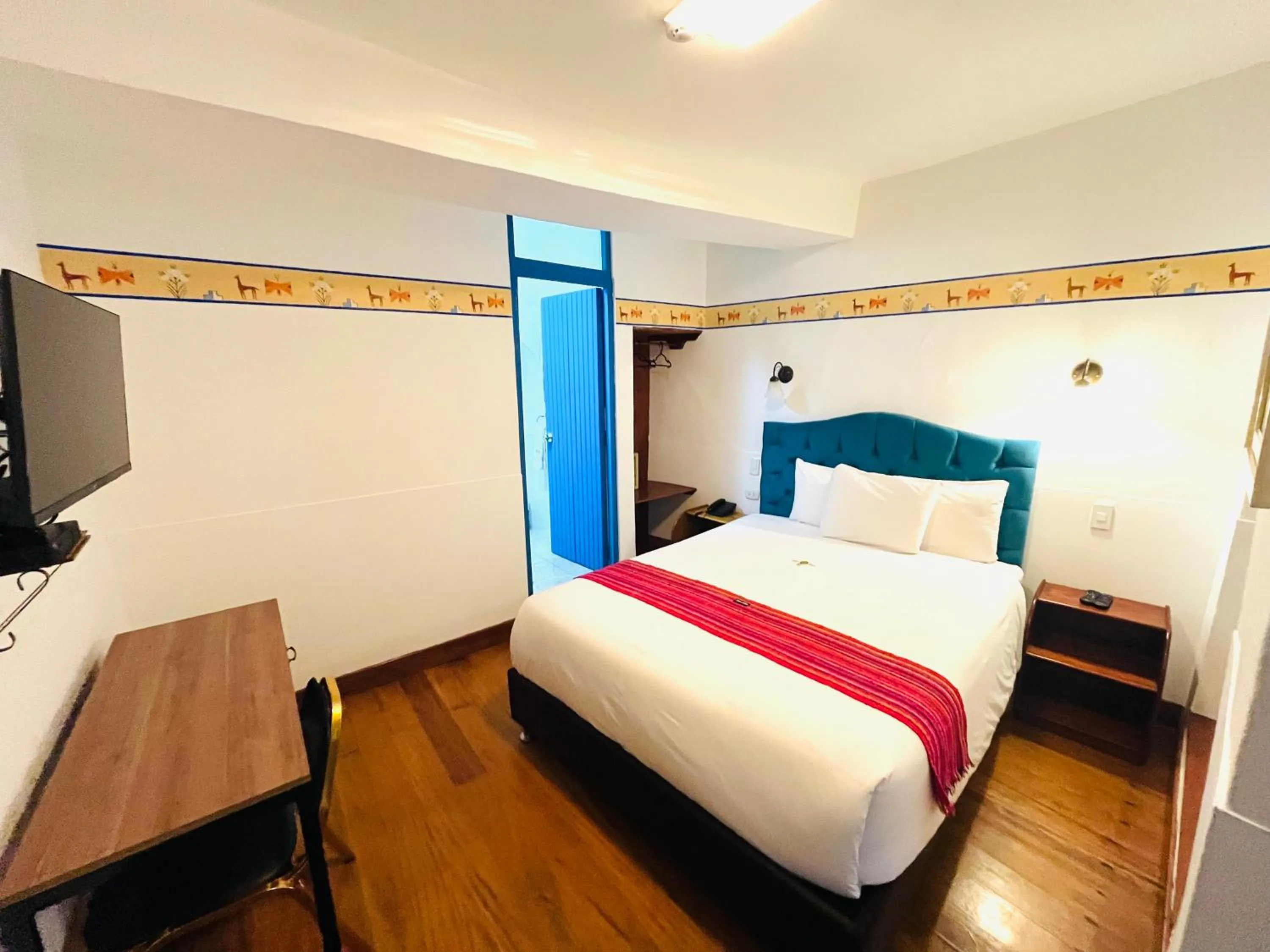 Bed in Rojas Plaza Boutique
