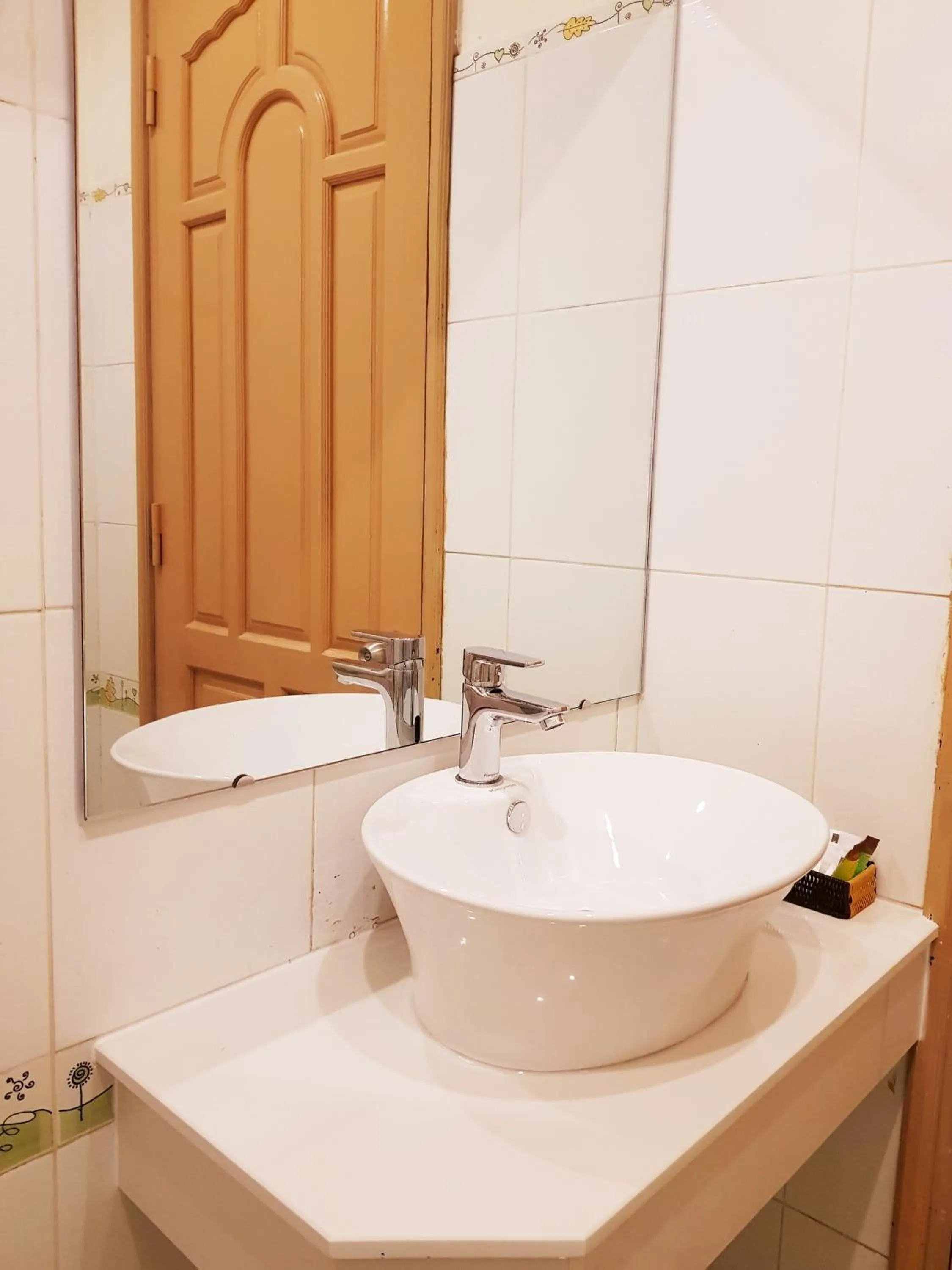 Billiard in Little Nha Trang Hotel