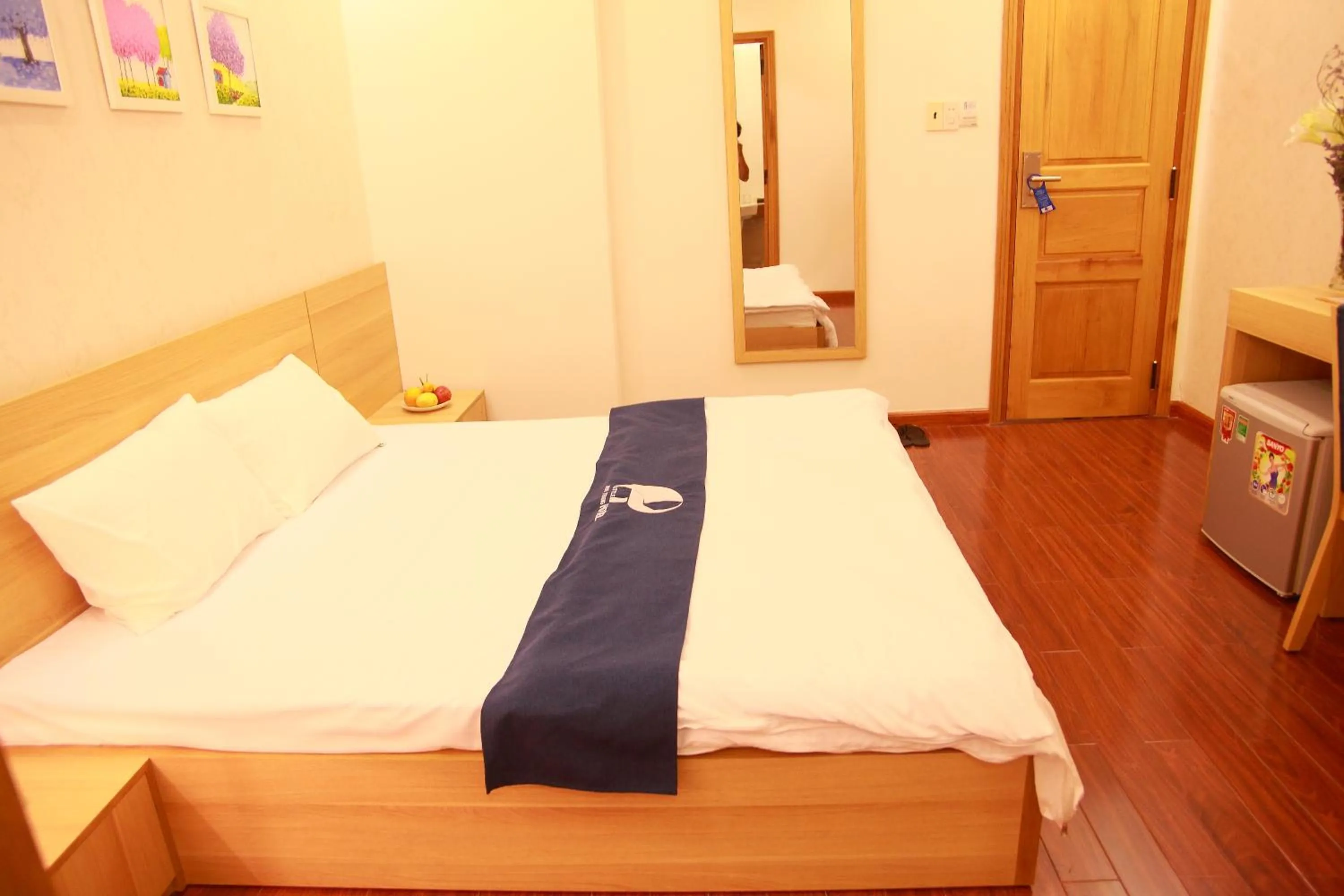 Photo of the whole room, Bed in Little Nha Trang Hotel