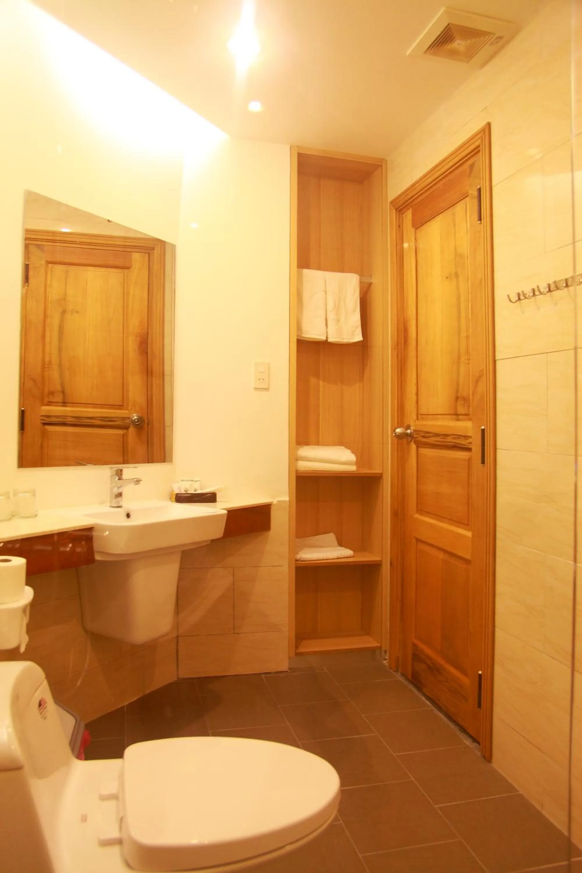 Bathroom in Little Nha Trang Hotel