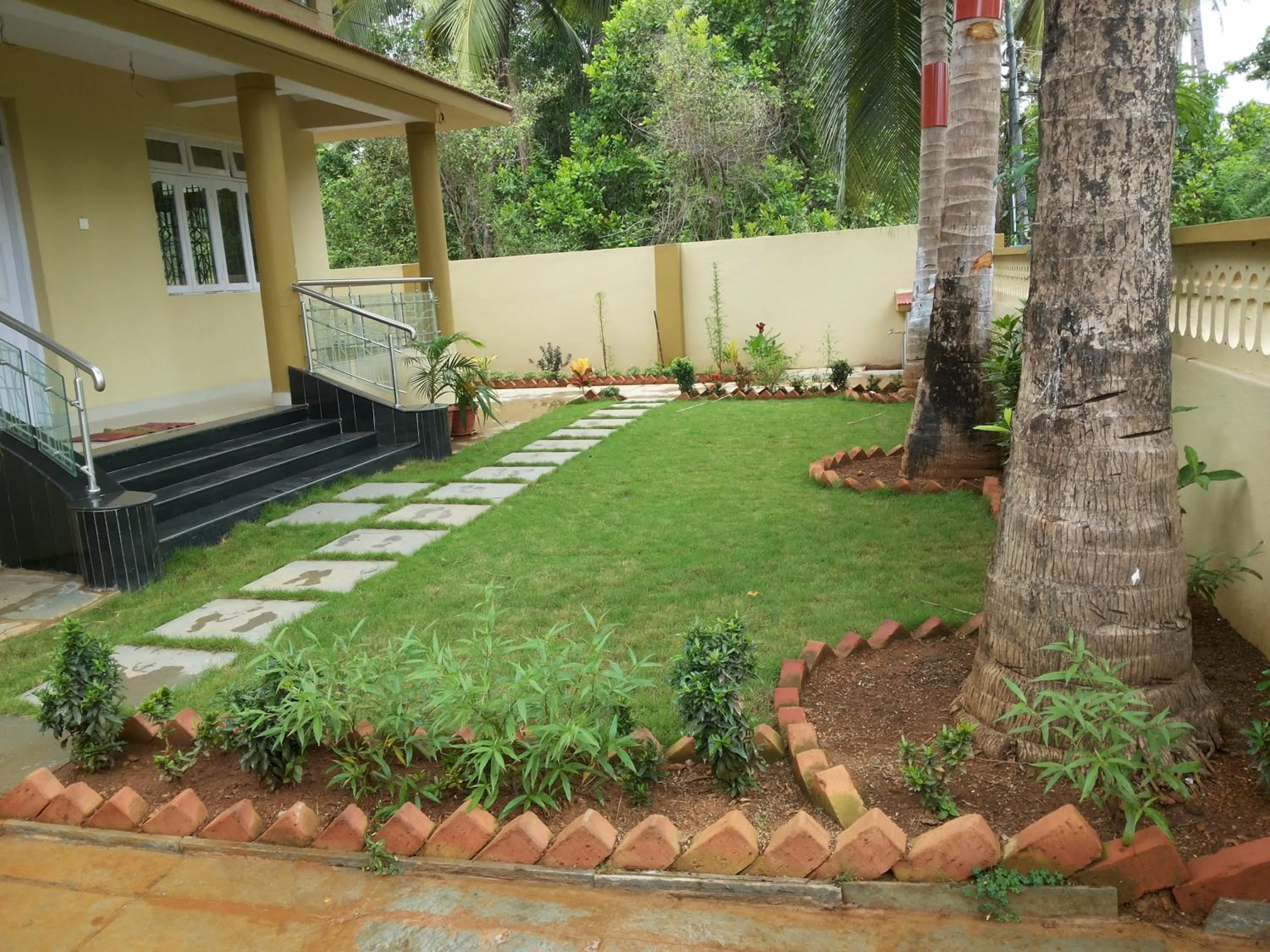 Property building in Guesthouse Sakina Colva