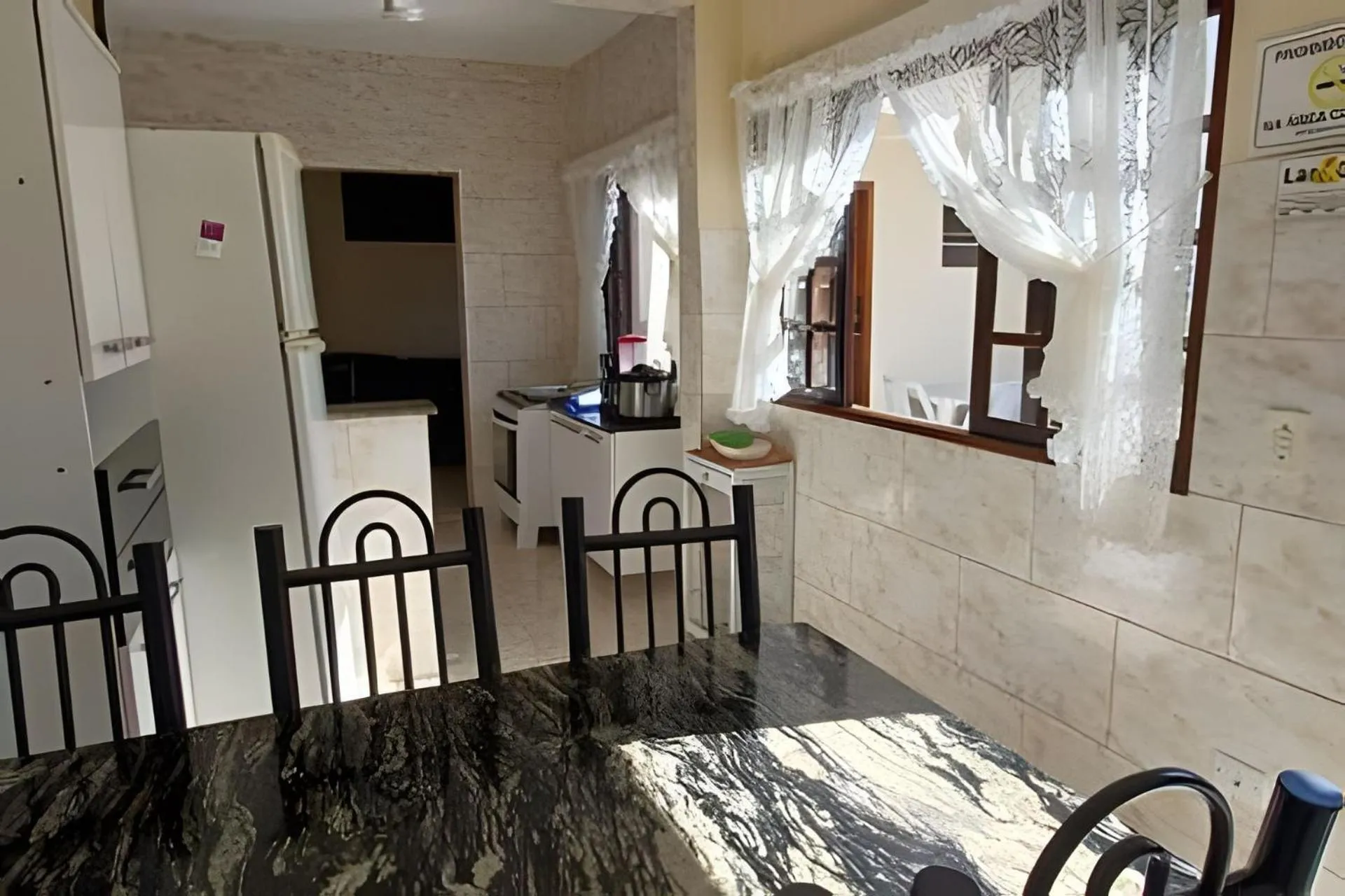 Casa com piscina pertinho do SESC Bertioga