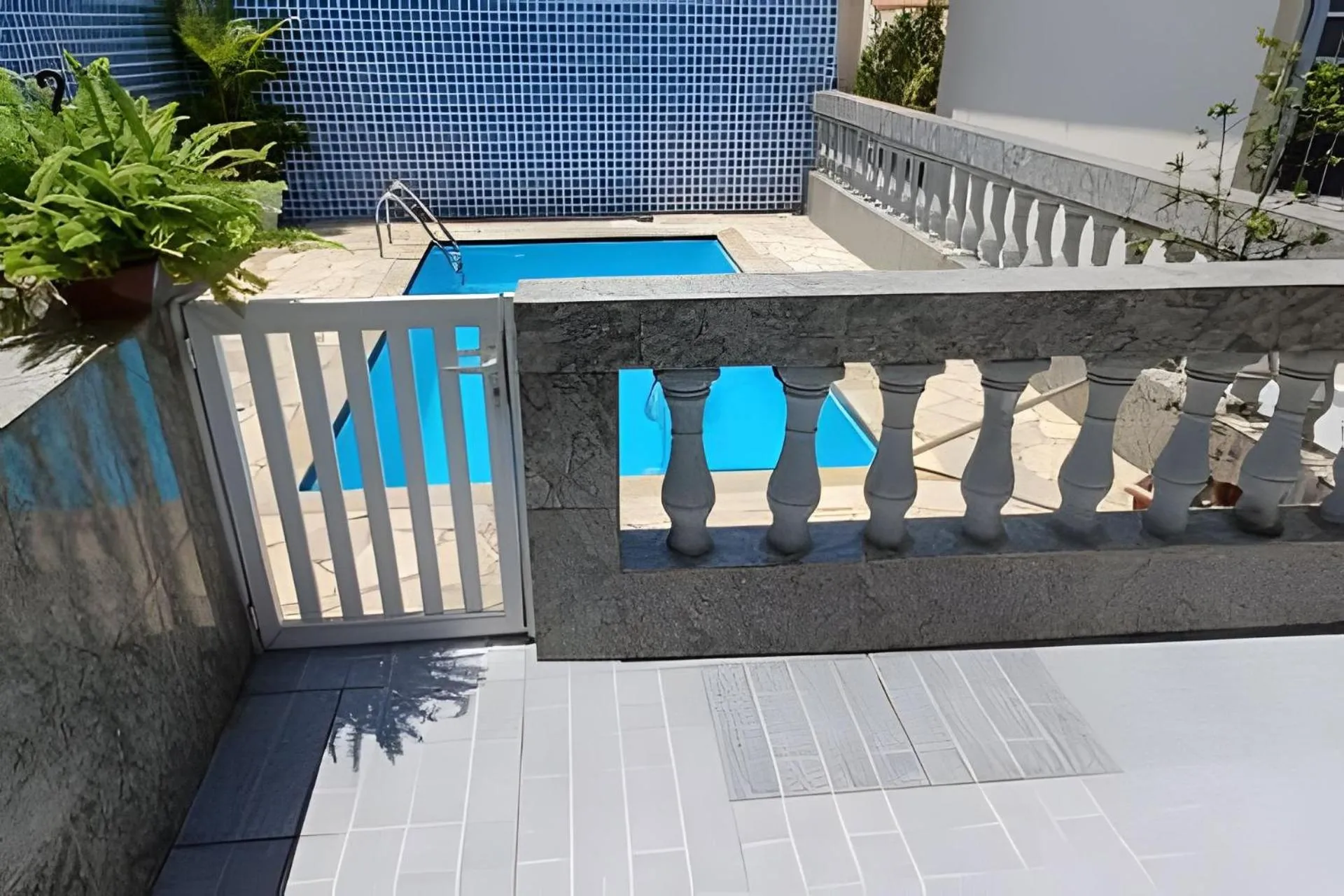 Casa com piscina pertinho do SESC Bertioga