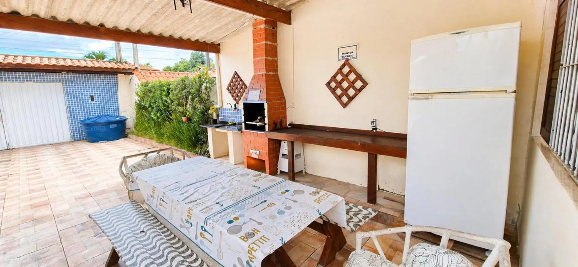 Casa com piscina pertinho do SESC Bertioga