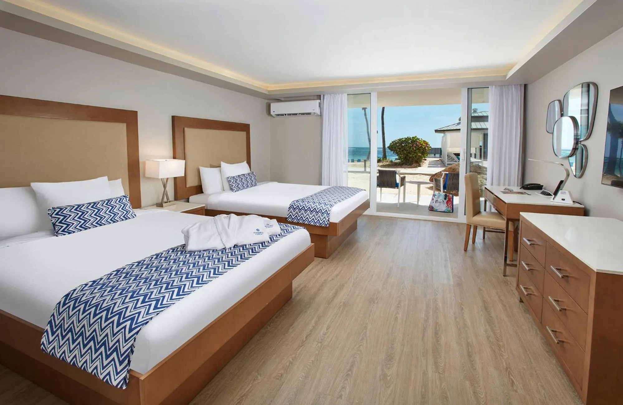 Bedroom, Bed in Oceans at Carina Bay - Adults Only