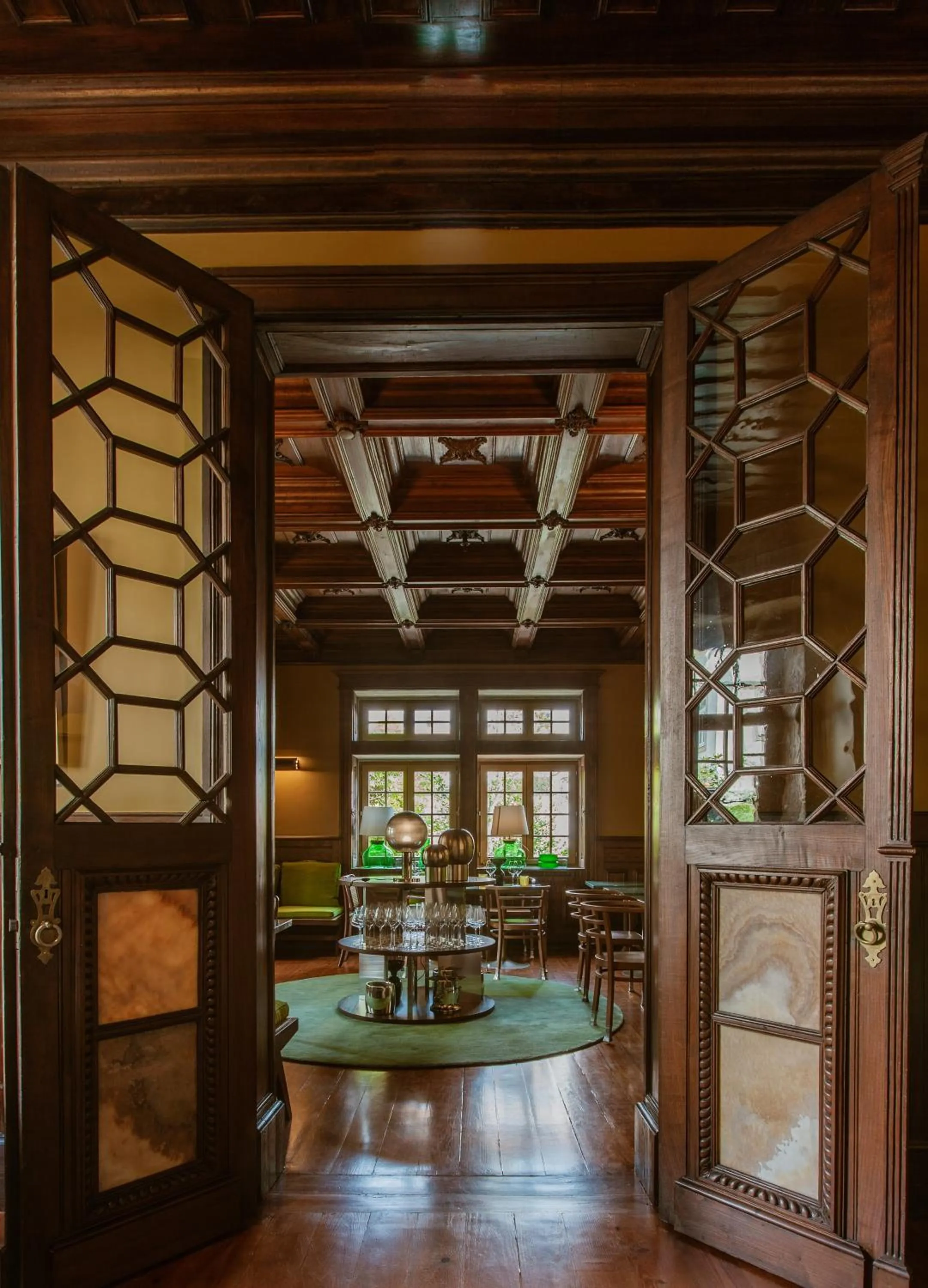 Restaurant/places to eat in Palacete Severo