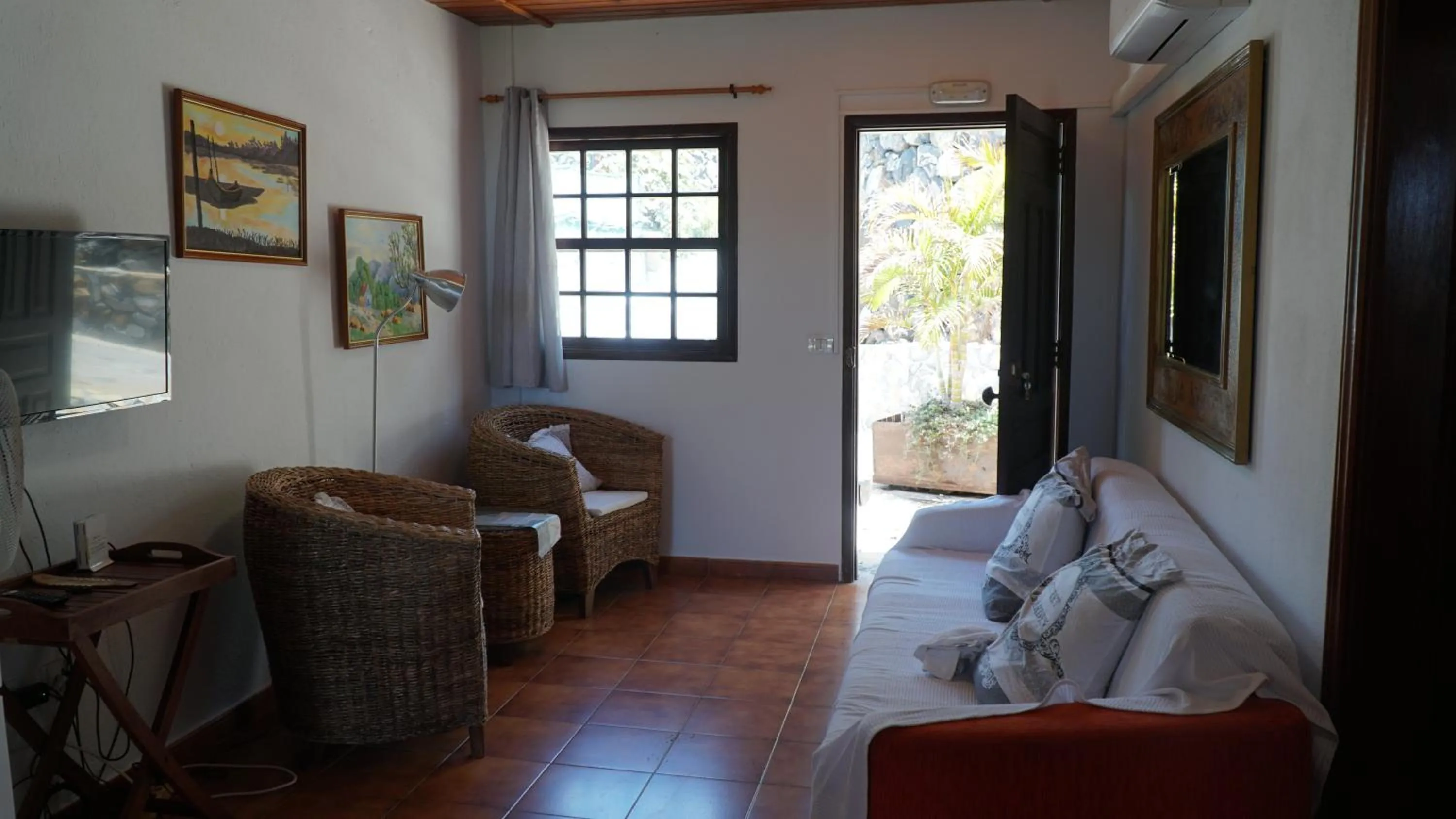 Living room in Los Padres B