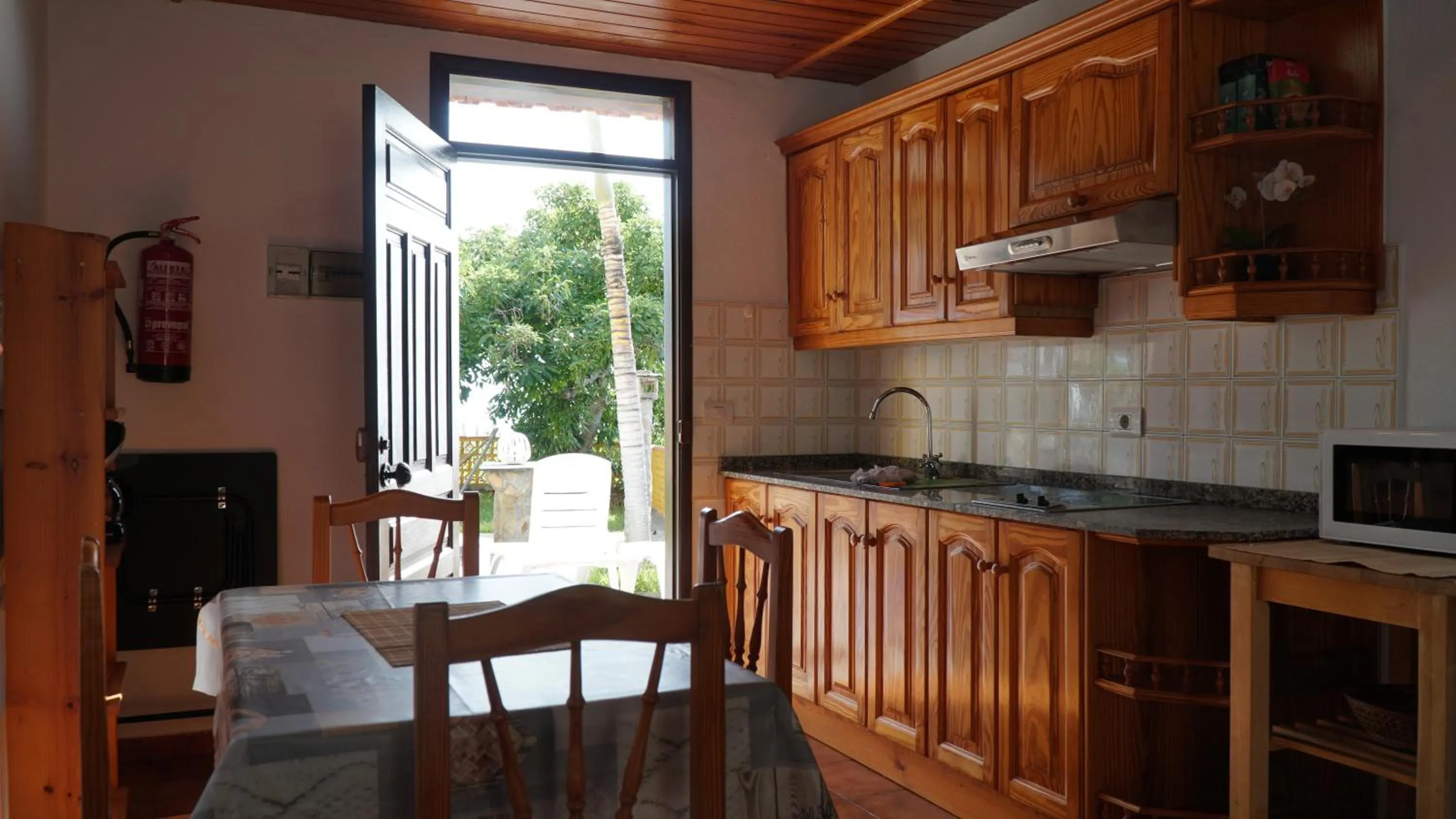 Kitchen or kitchenette in Los Padres B