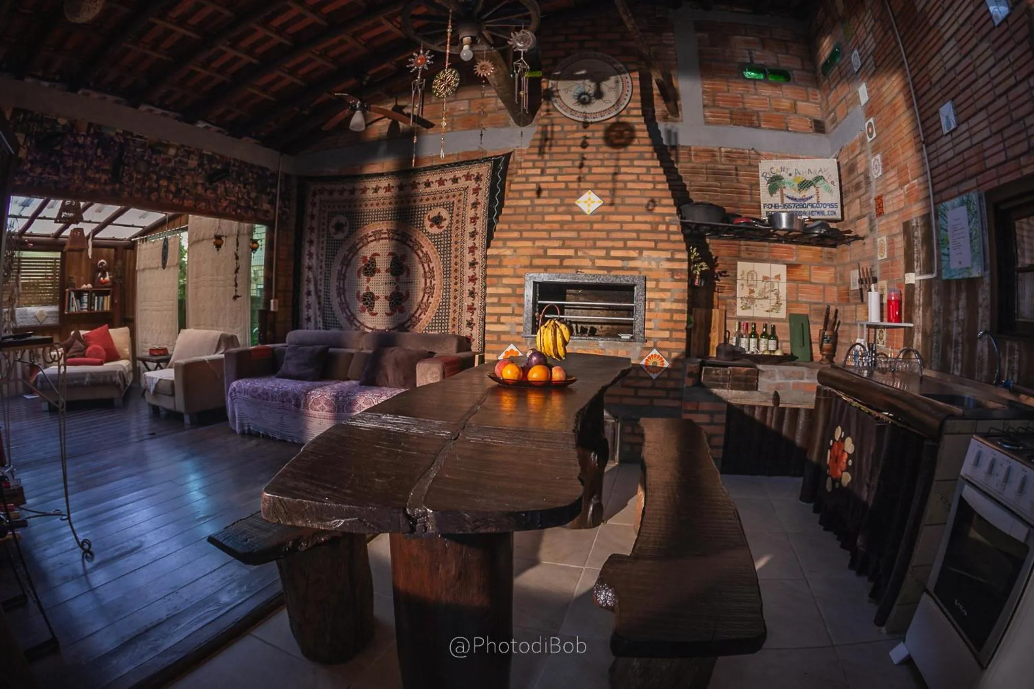 Communal lounge/ TV room in Pousada Amaravida