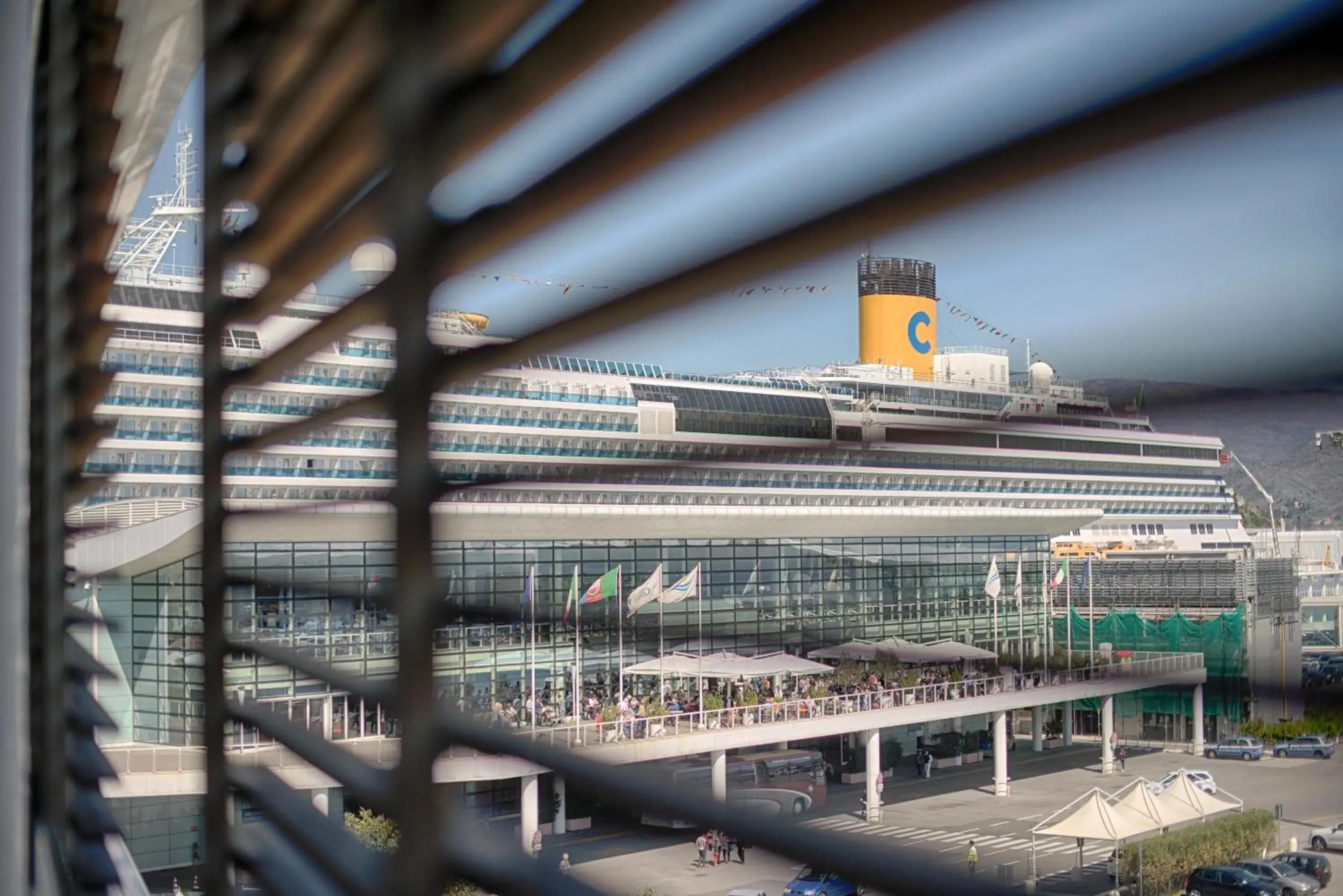 Property building in NH Savona Darsena Property building in NH Savona Darsena