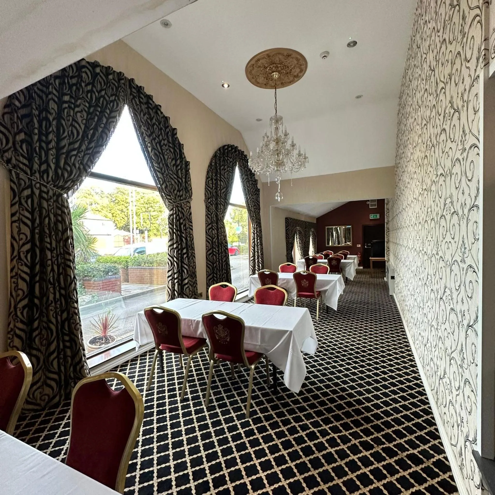 Restaurant/places to eat in Carlton Park Hotel Rotherham