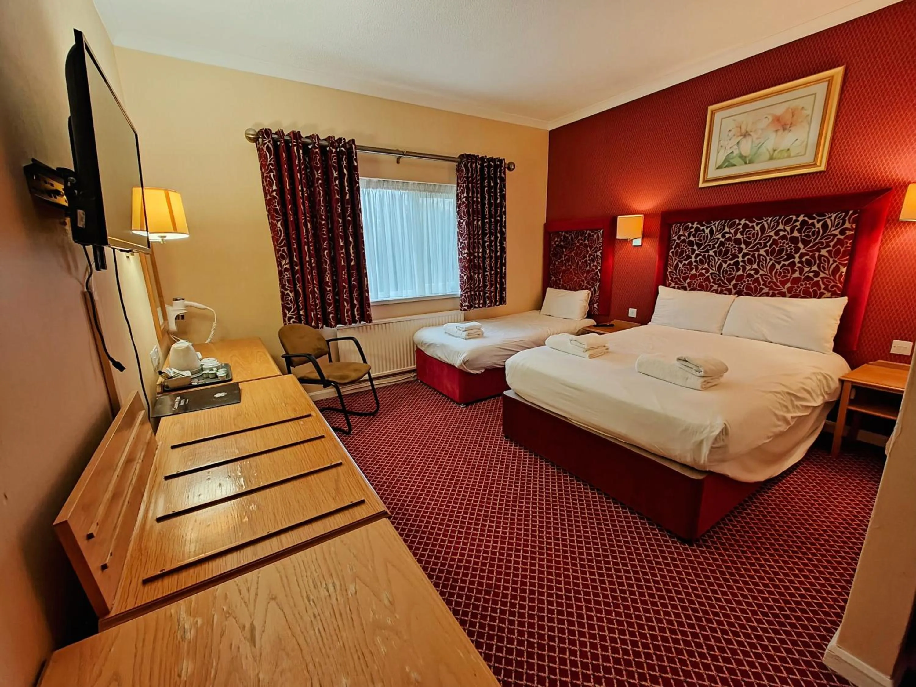 Bedroom, Bed in Carlton Park Hotel Rotherham