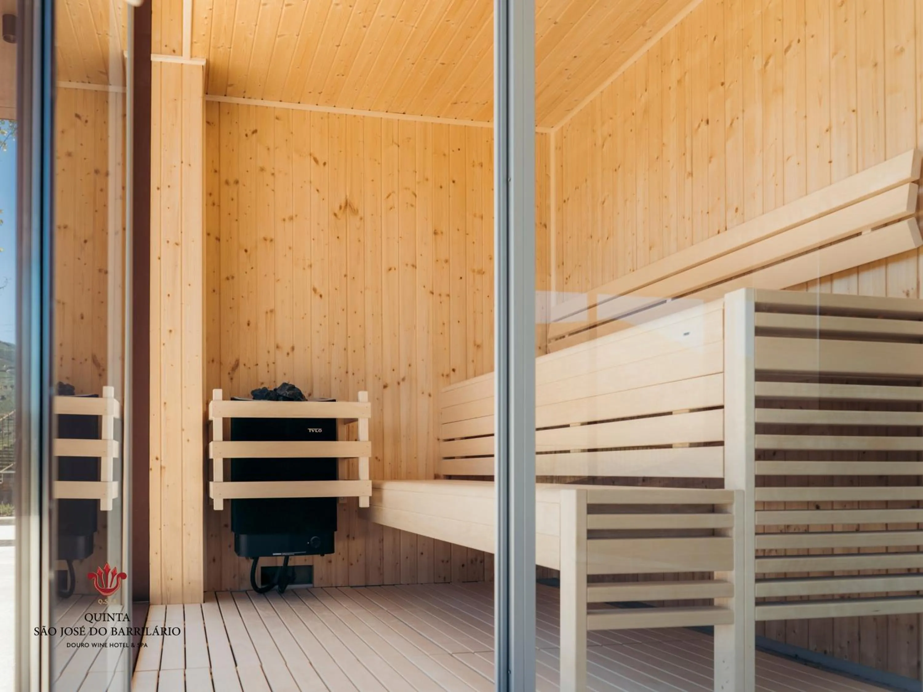 Sauna, Bed in Barrilario Douro Wine Hotel e Spa - Quinta São Jose do Barrilario