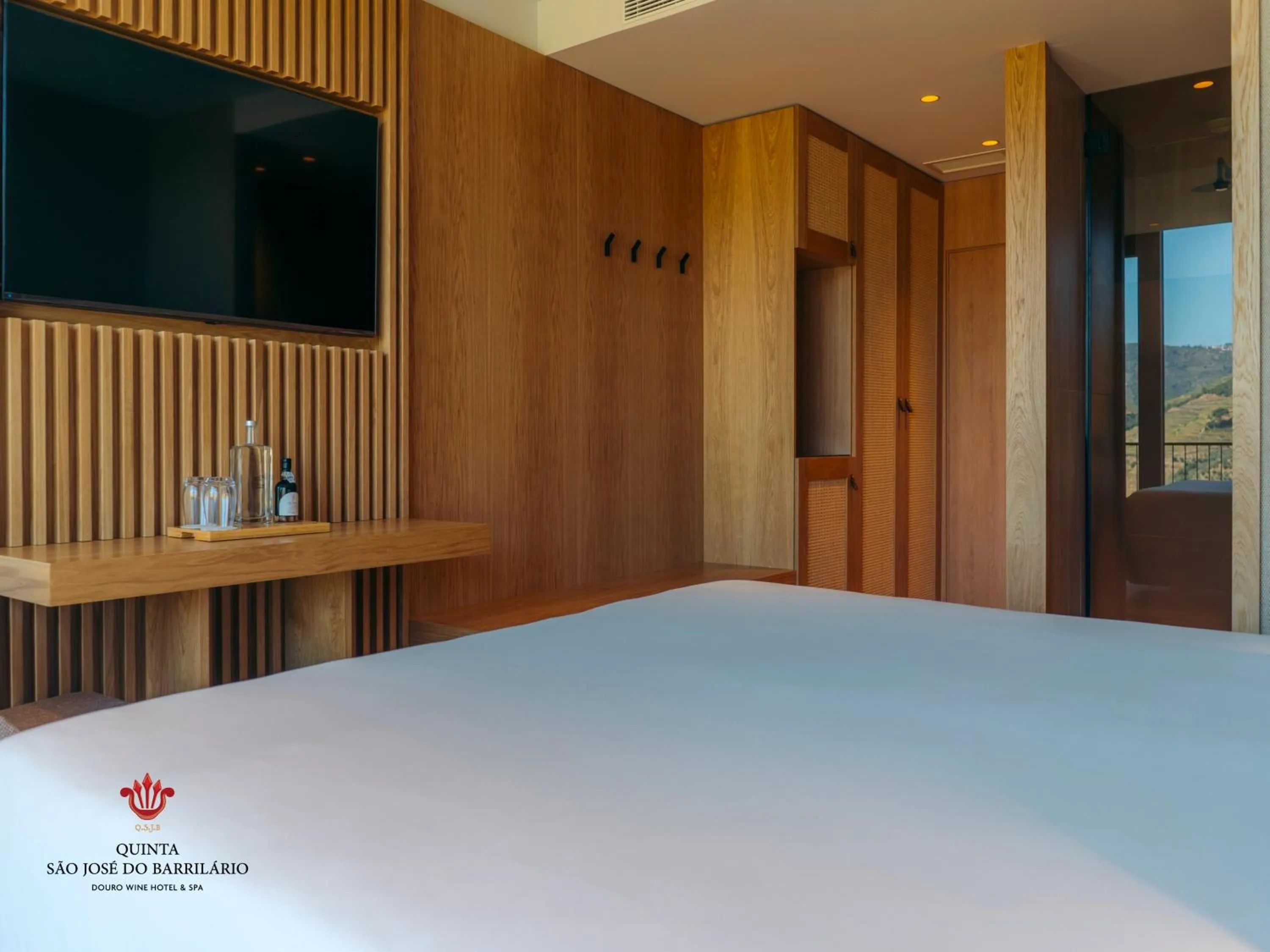 Bed in Barrilario Douro Wine Hotel e Spa - Quinta São Jose do Barrilario