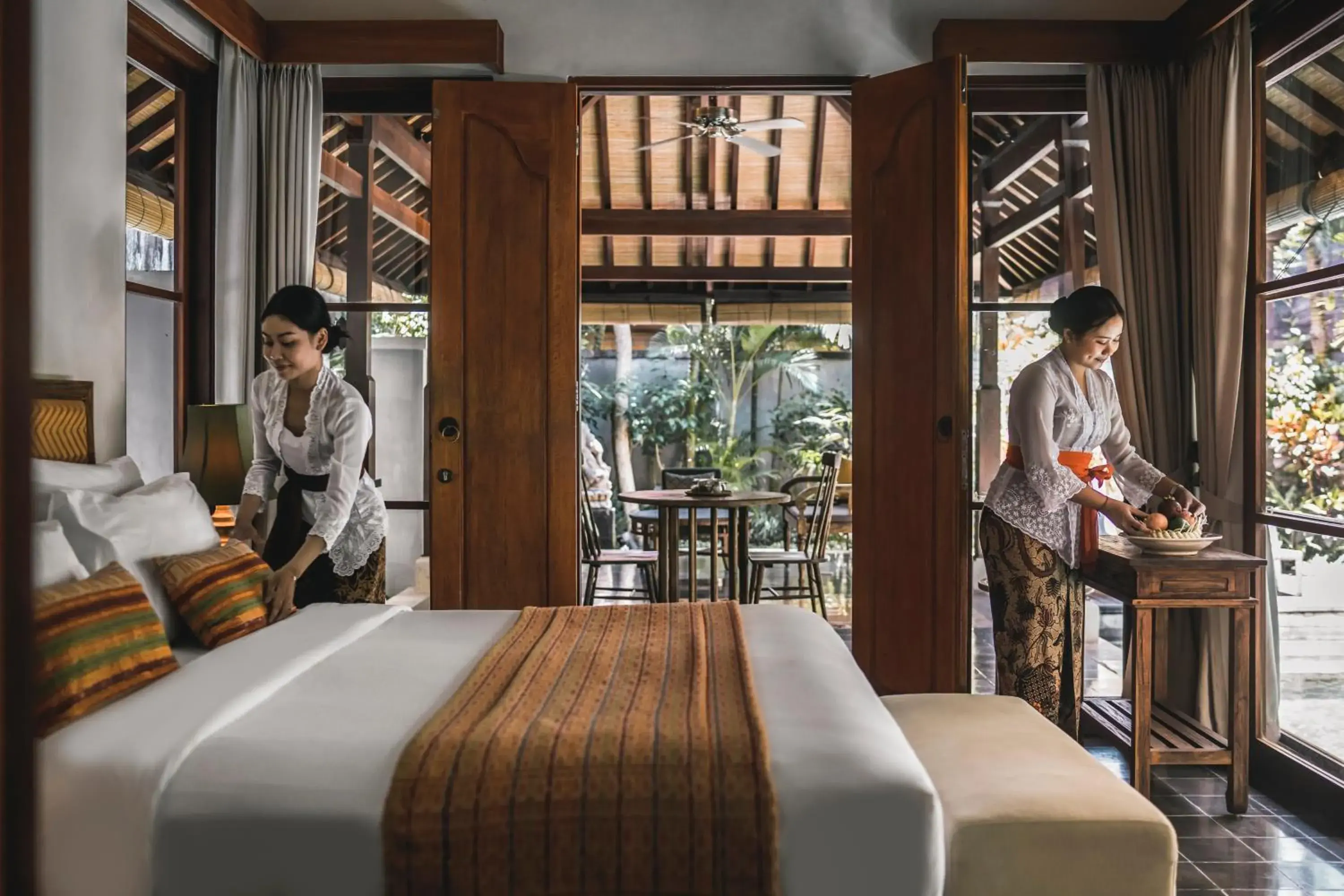 Bed in Aradhana Villas by Ekosistem Bed in Aradhana Villas by Ekosistem