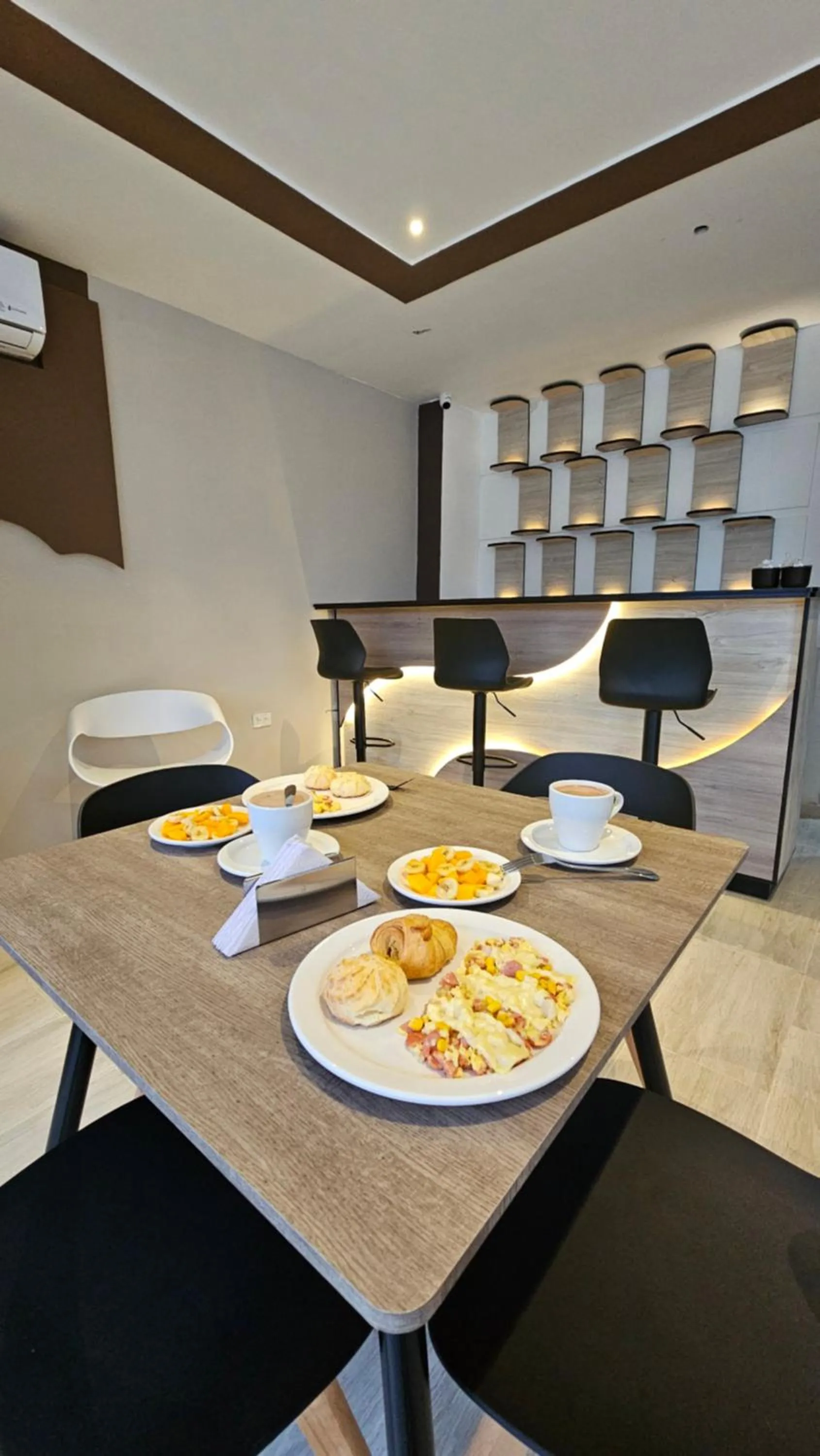 Food in Waldor's Hotel Boutique