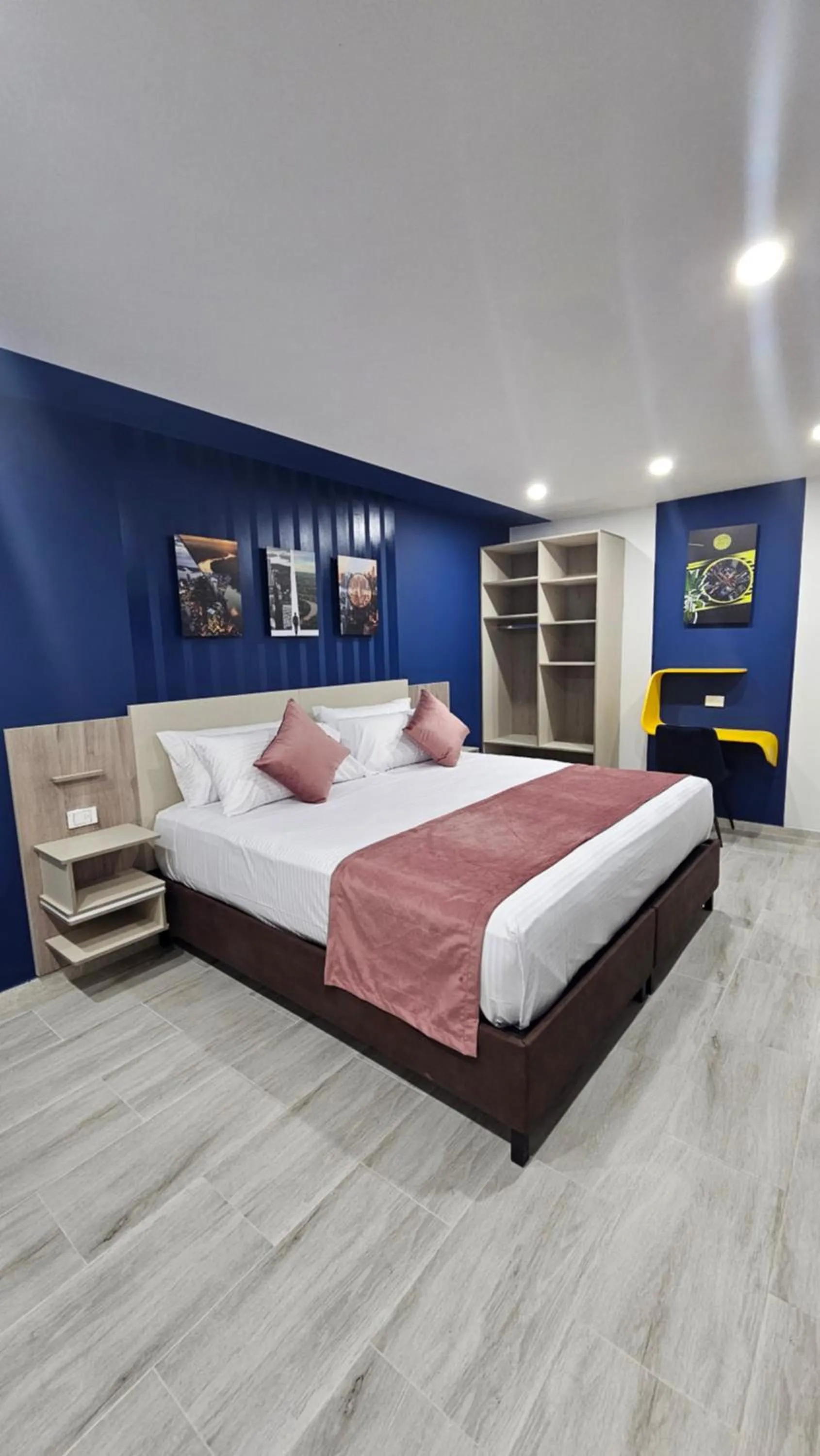 Bed in Waldor's Hotel Boutique