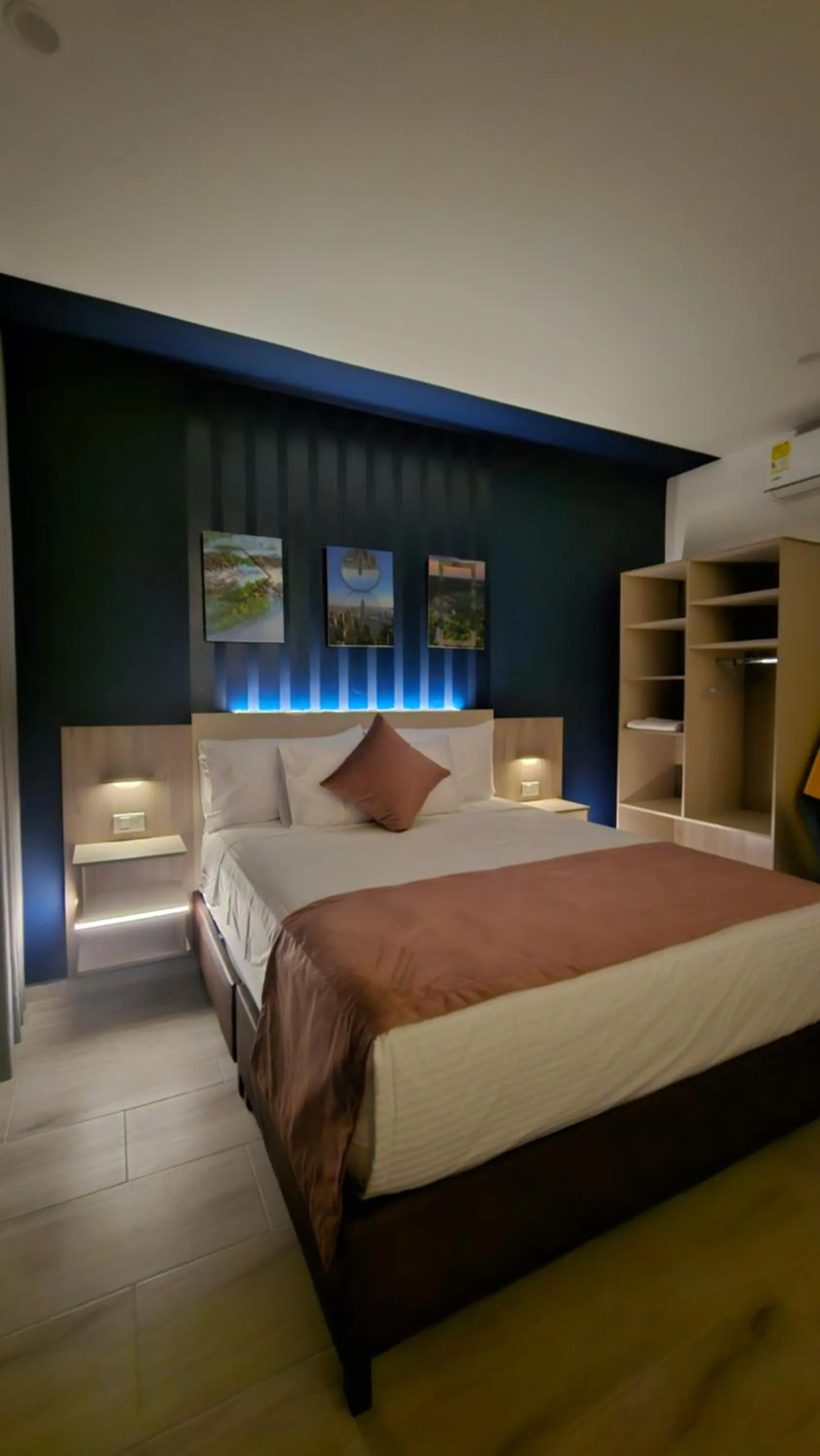 Bed in Waldor's Hotel Boutique