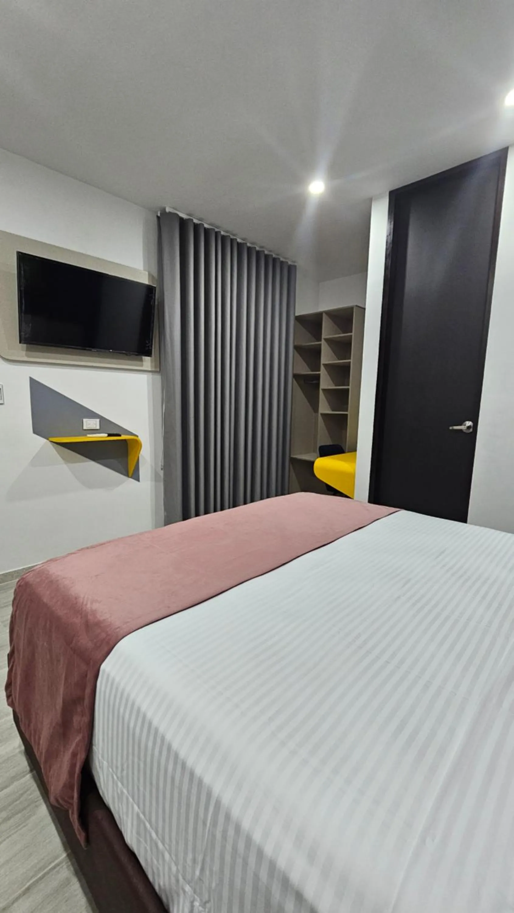 Bed in Waldor's Hotel Boutique