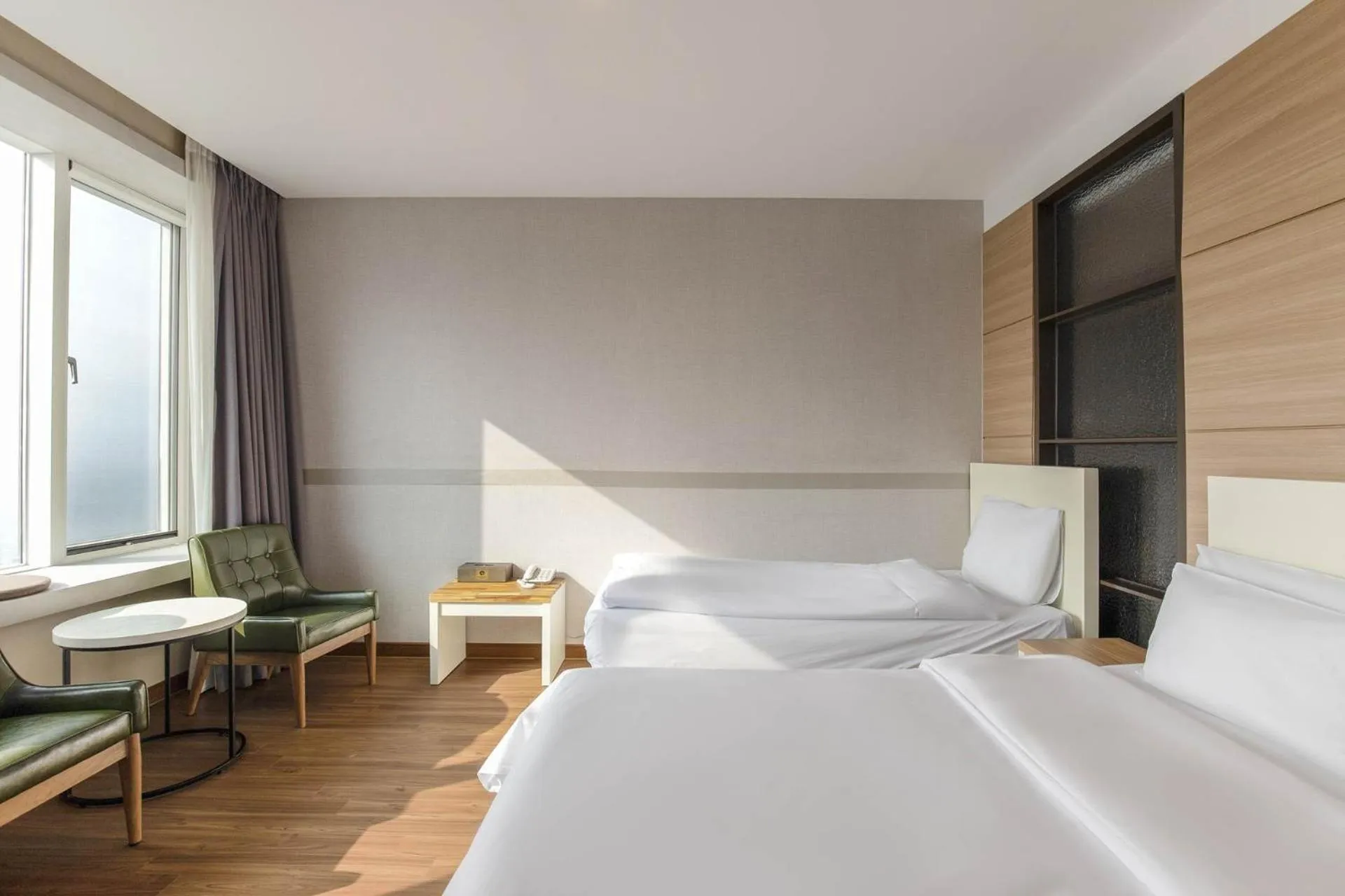 Bed in Incheon Blue Marine Hotel